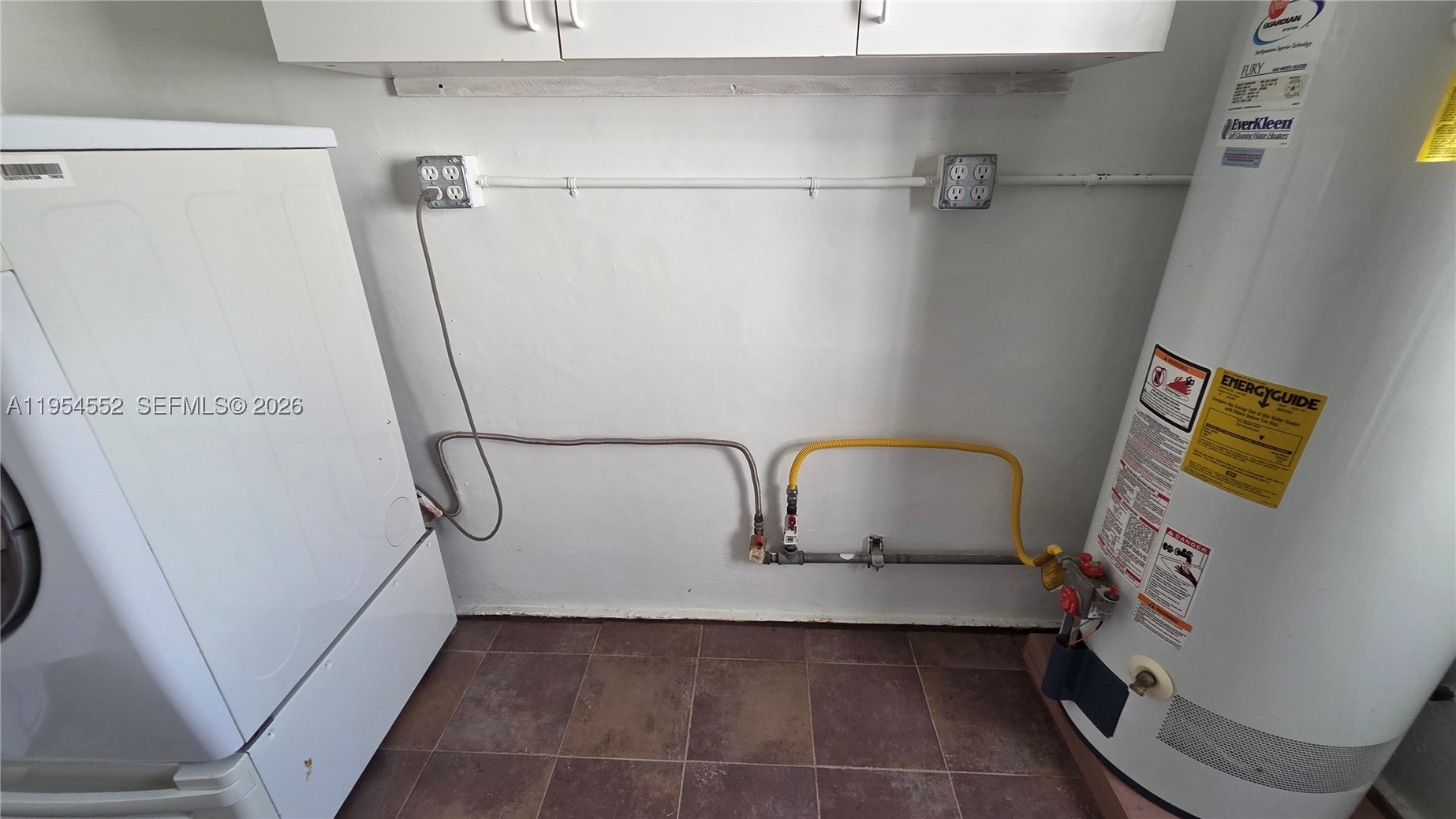 1245 Coral Ln, Hollywood FL 33019