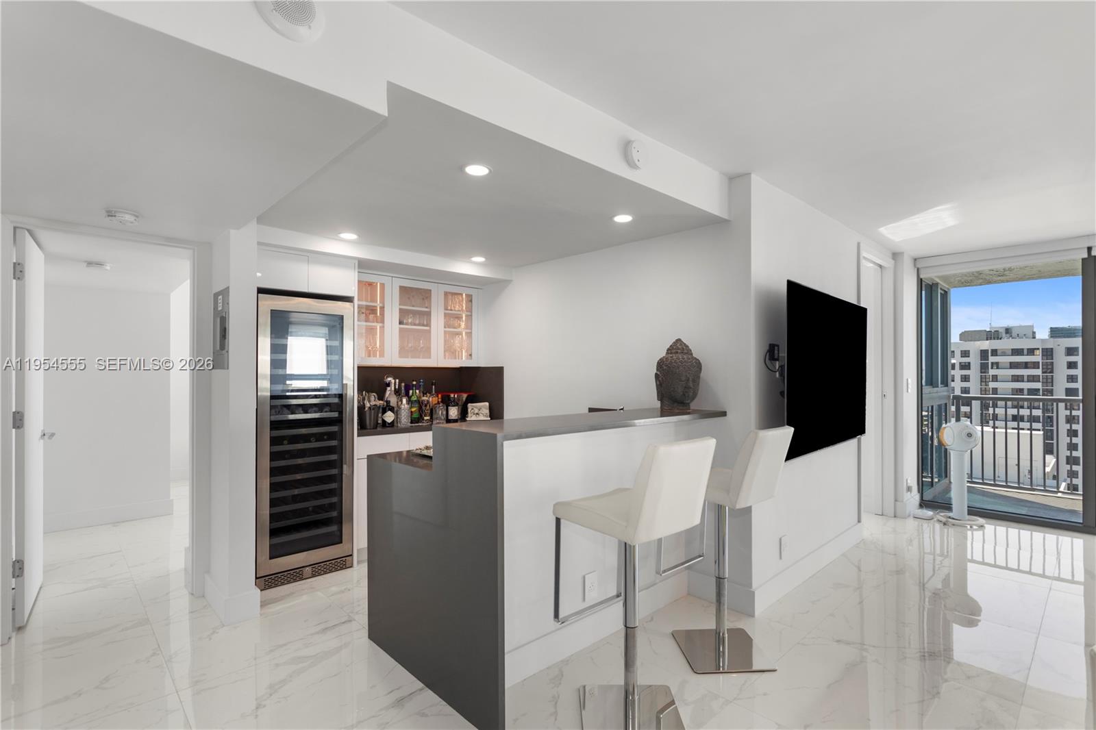 2655 Collins Ave #PH06/08, Miami Beach FL 33140