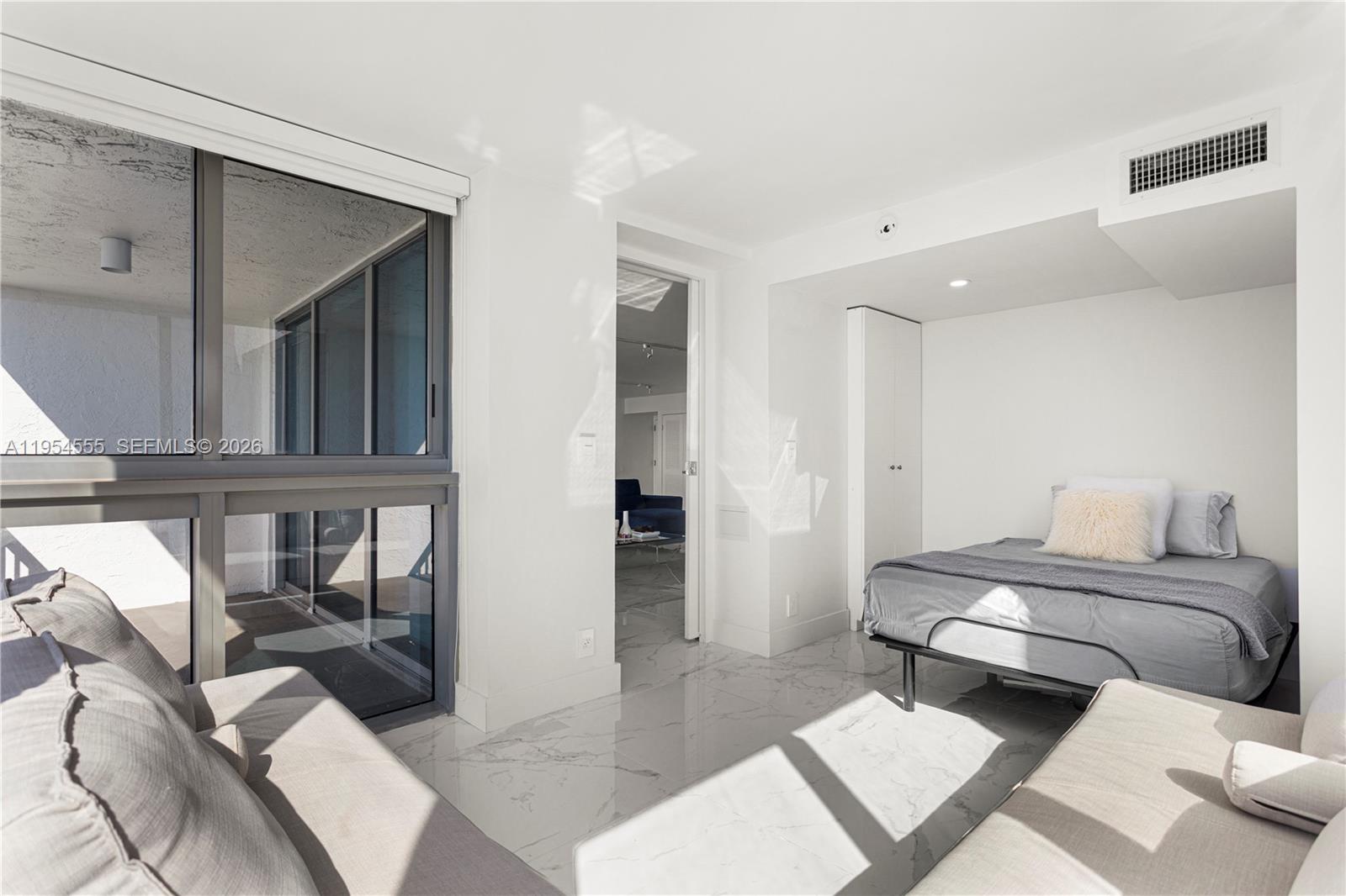 2655 Collins Ave #PH06/08, Miami Beach FL 33140