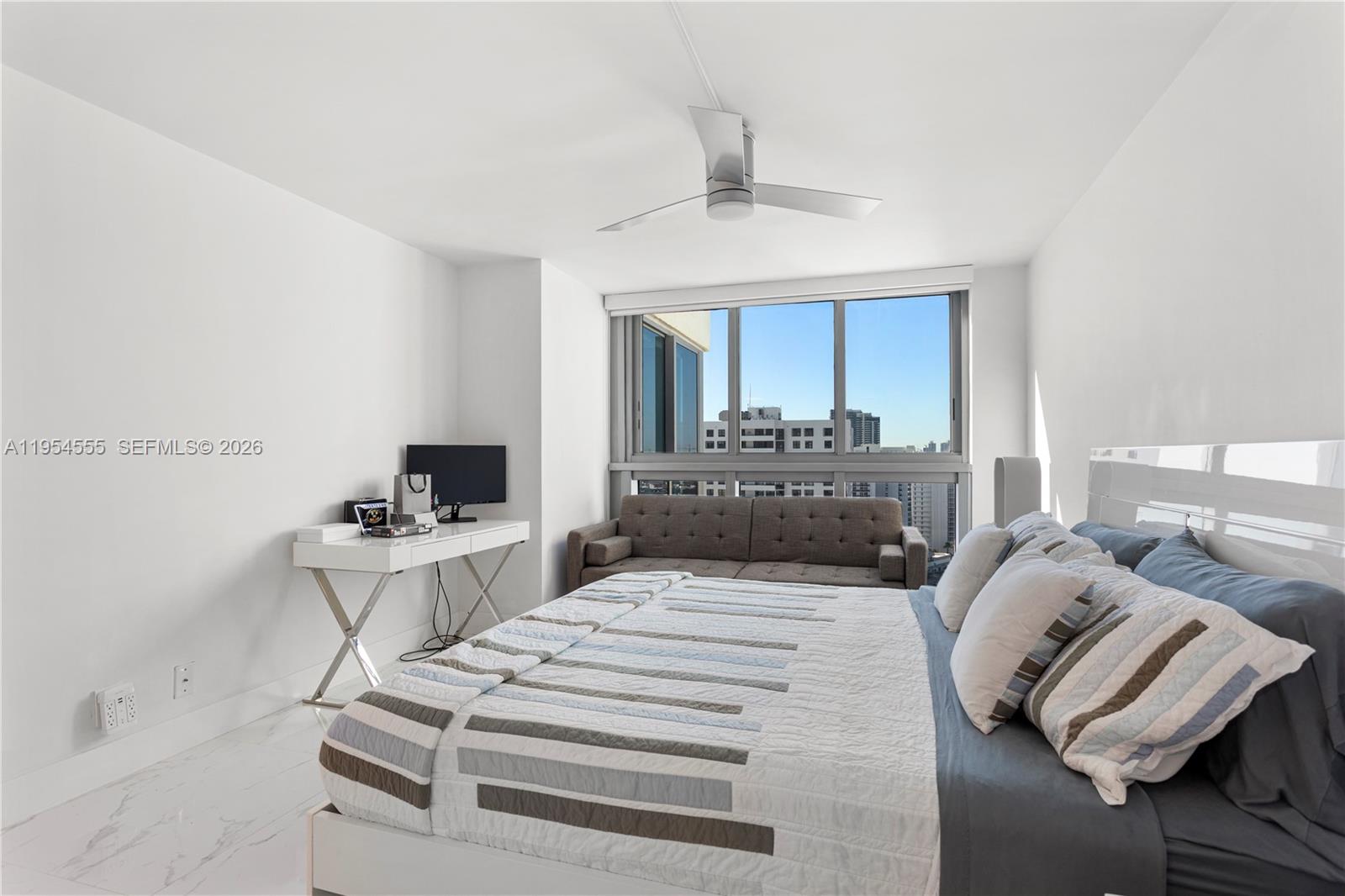 2655 Collins Ave #PH06/08, Miami Beach FL 33140