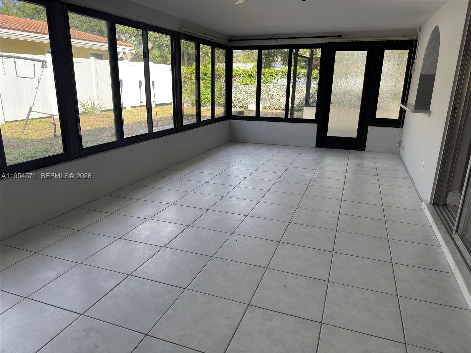 1109 SE 10th St, Deerfield Beach FL 33441