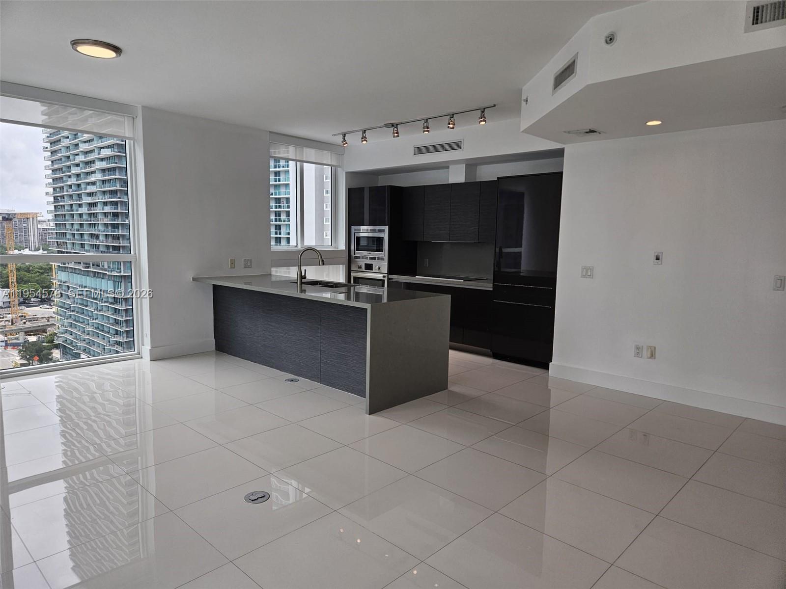 1080 Brickell Ave #1500, Miami FL 33131