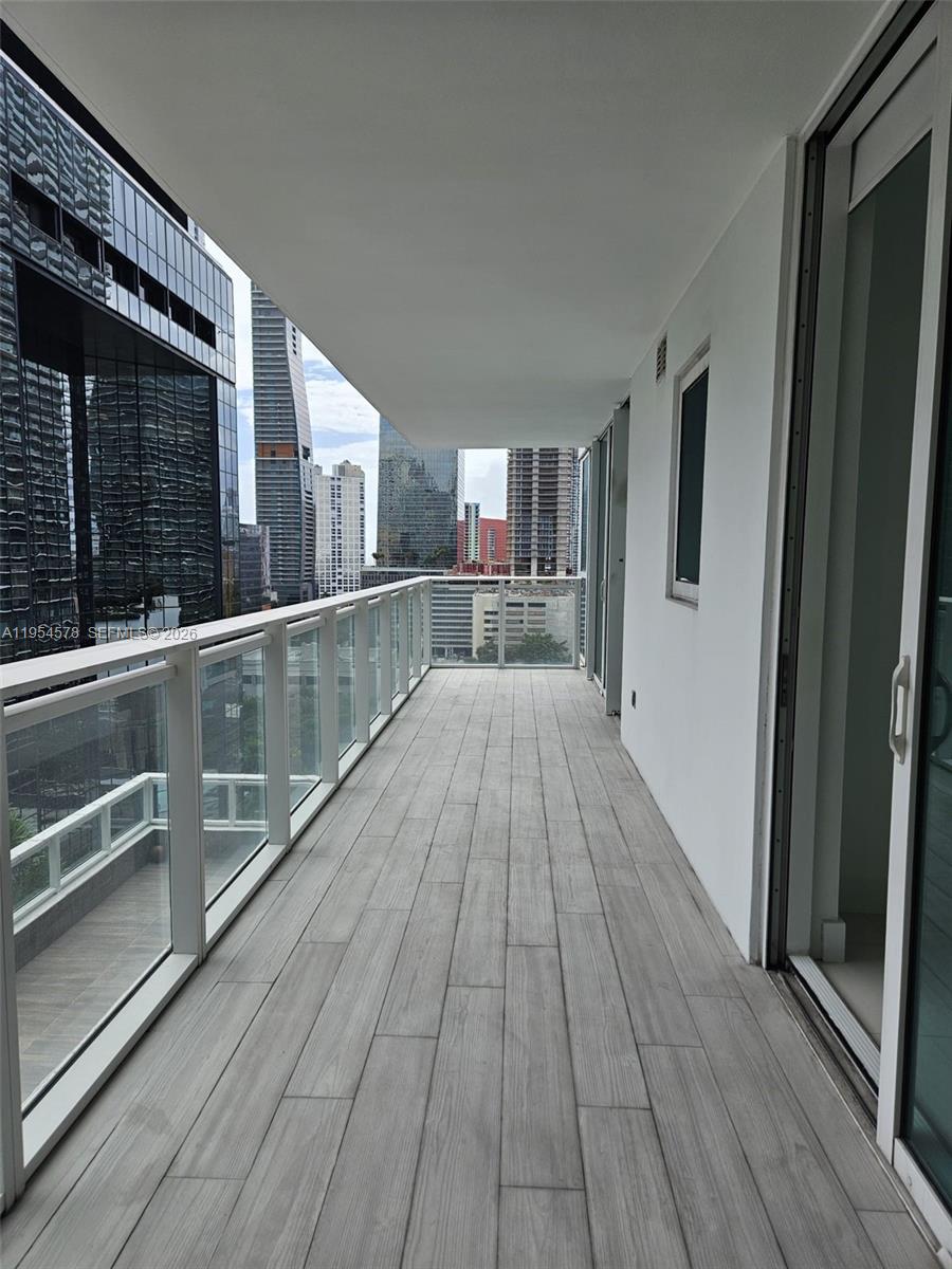 1080 Brickell Ave #1500, Miami FL 33131