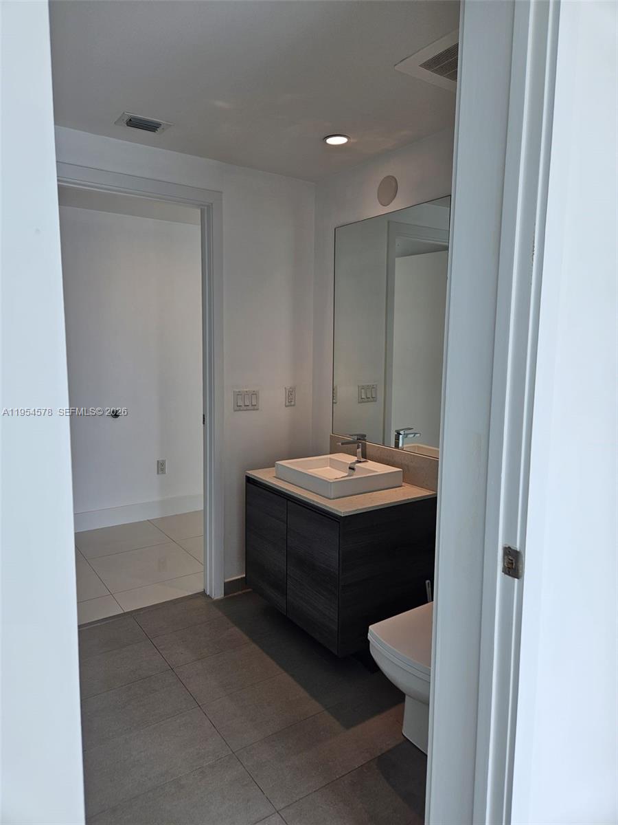 1080 Brickell Ave #1500, Miami FL 33131