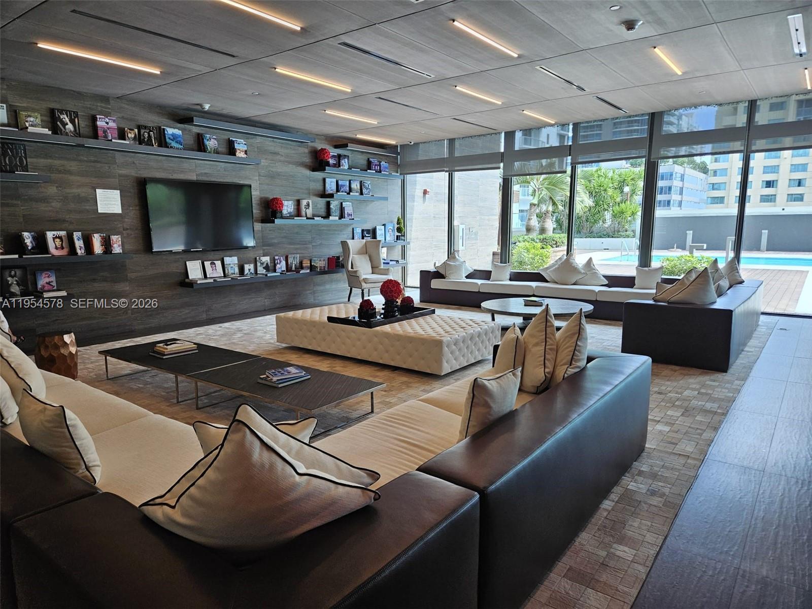 1080 Brickell Ave #1500, Miami FL 33131