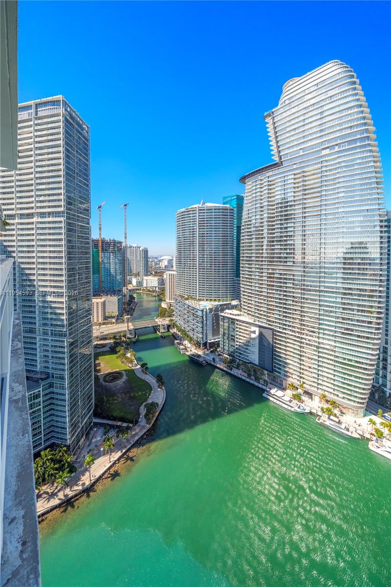 901 Brickell Key Blvd #3706, Miami FL 33131