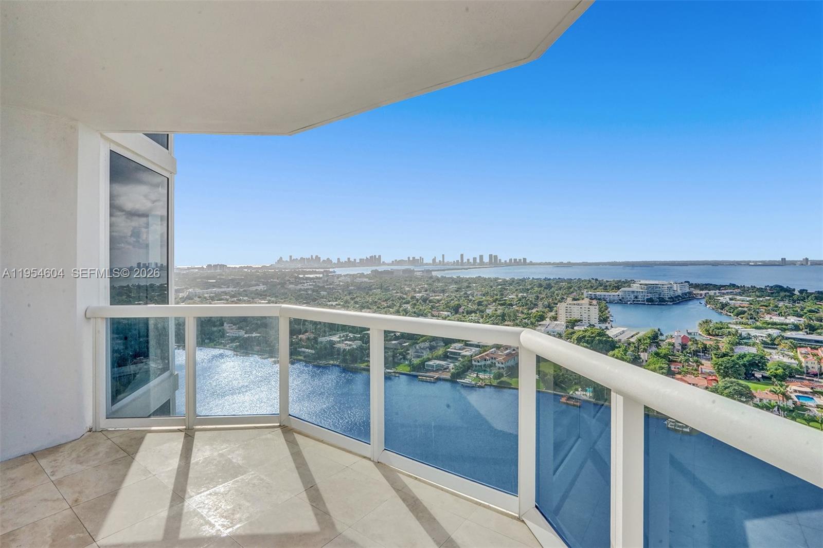 4775 Collins Ave #3007, Miami Beach FL 33140