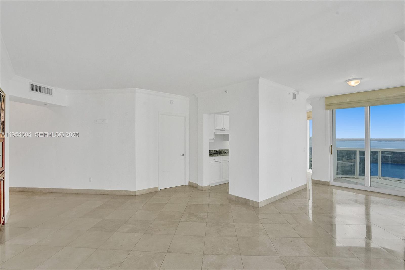 4775 Collins Ave #3007, Miami Beach FL 33140
