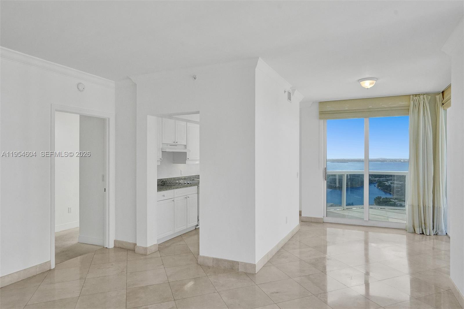 4775 Collins Ave #3007, Miami Beach FL 33140