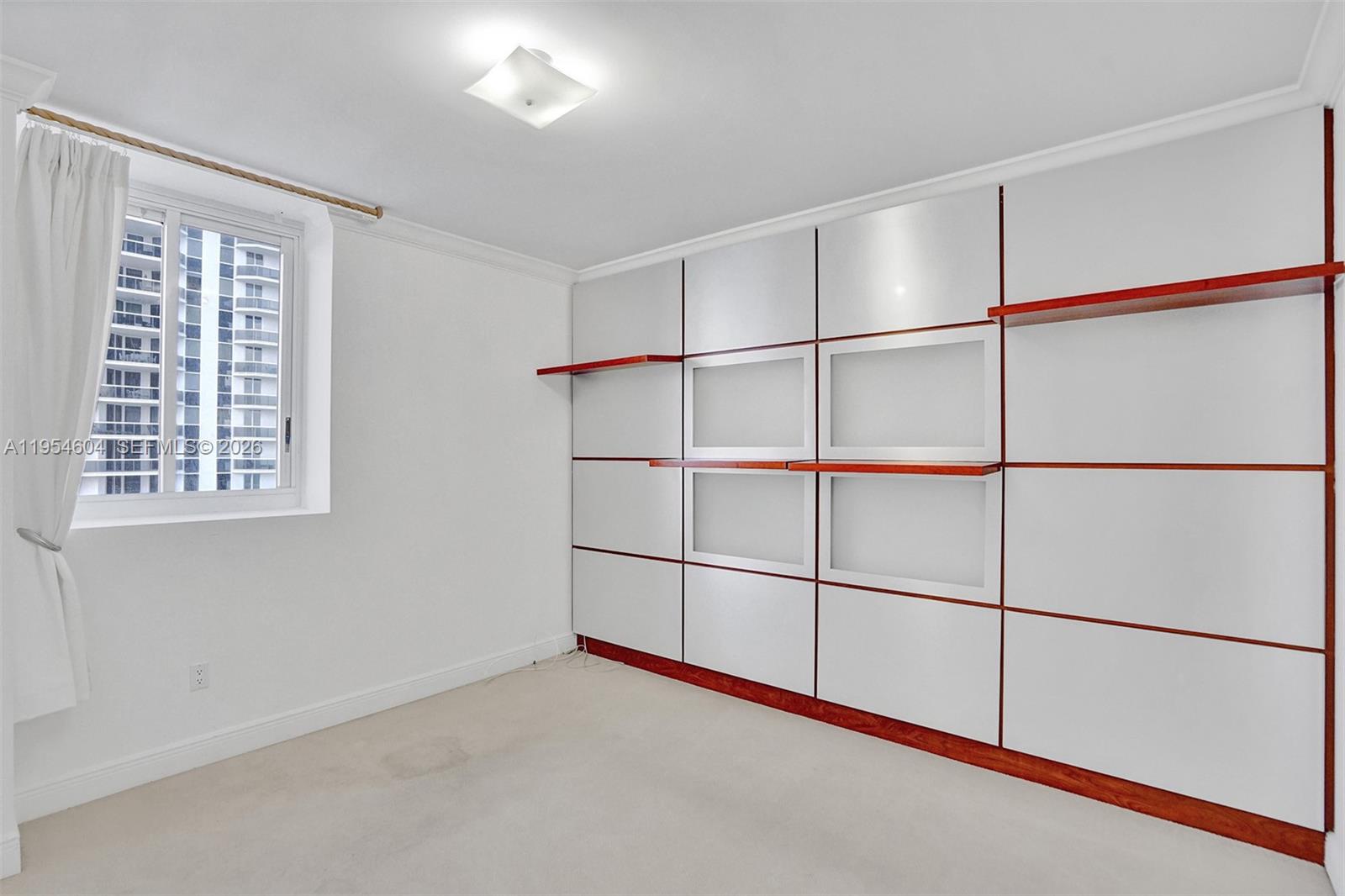 4775 Collins Ave #3007, Miami Beach FL 33140
