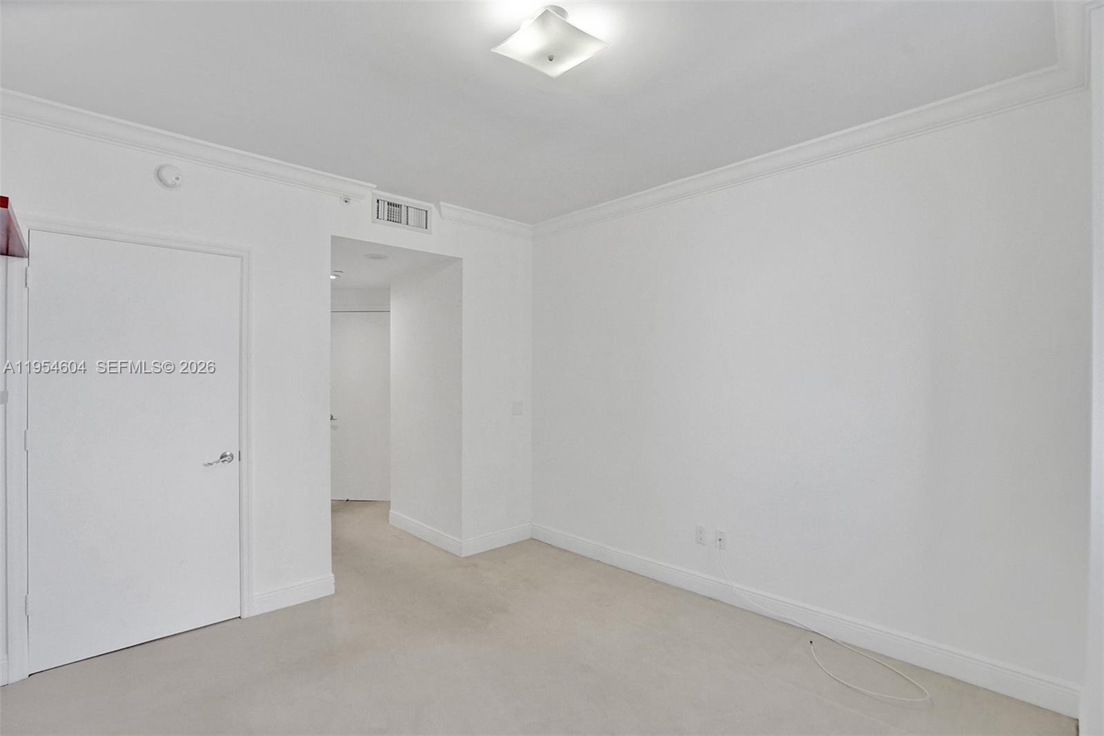 4775 Collins Ave #3007, Miami Beach FL 33140