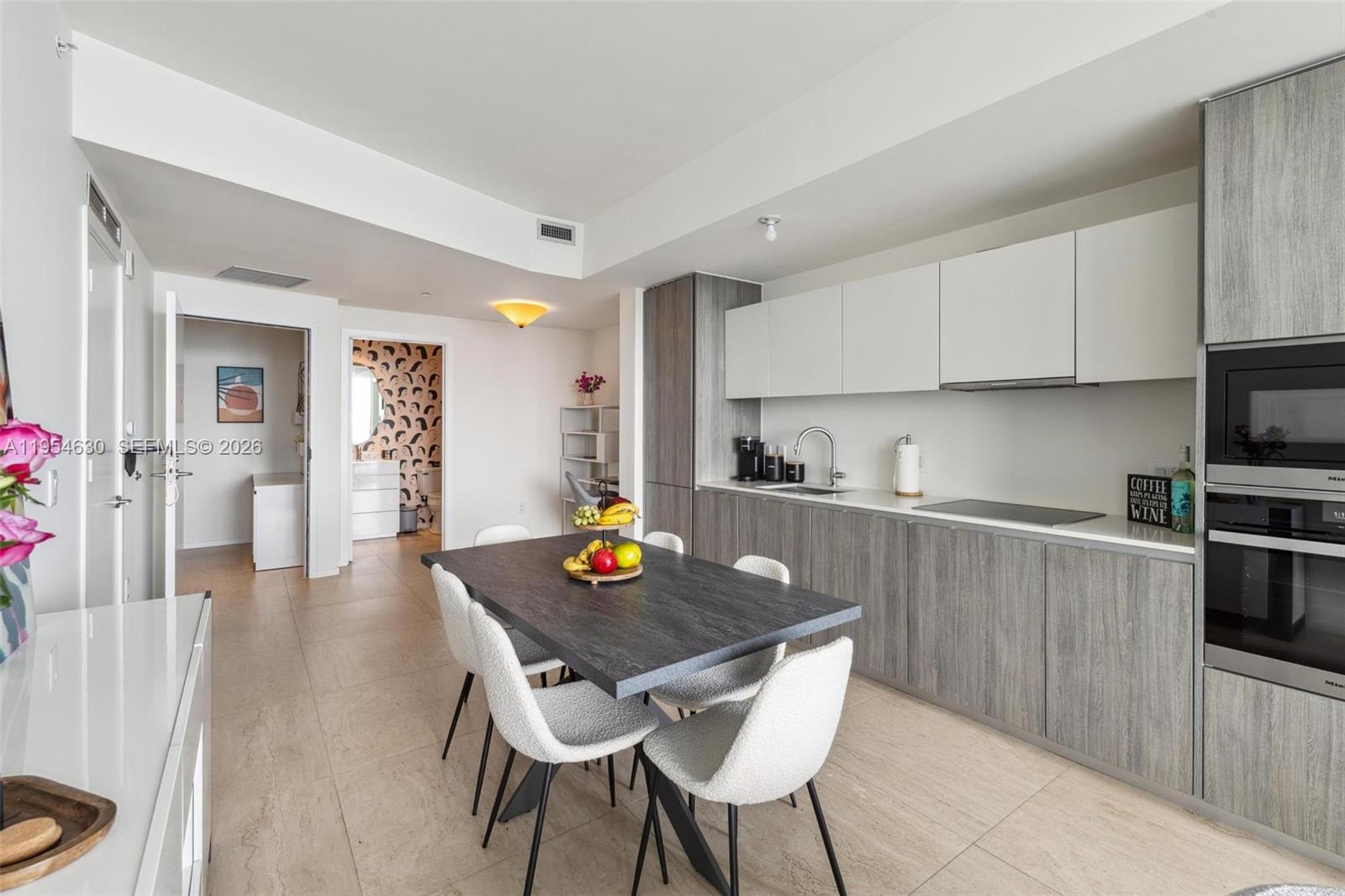 2900 NE 7th Ave #4208, Miami FL 33137
