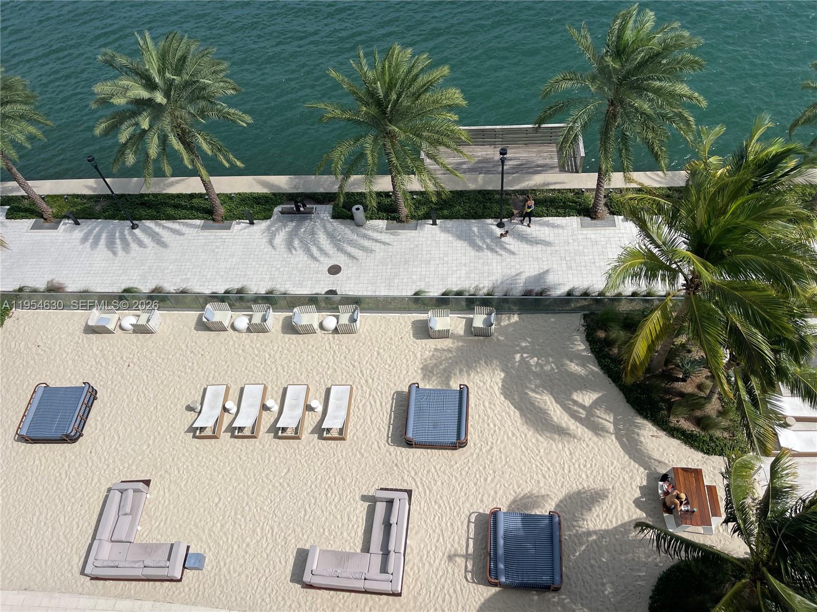 2900 NE 7th Ave #4208, Miami FL 33137
