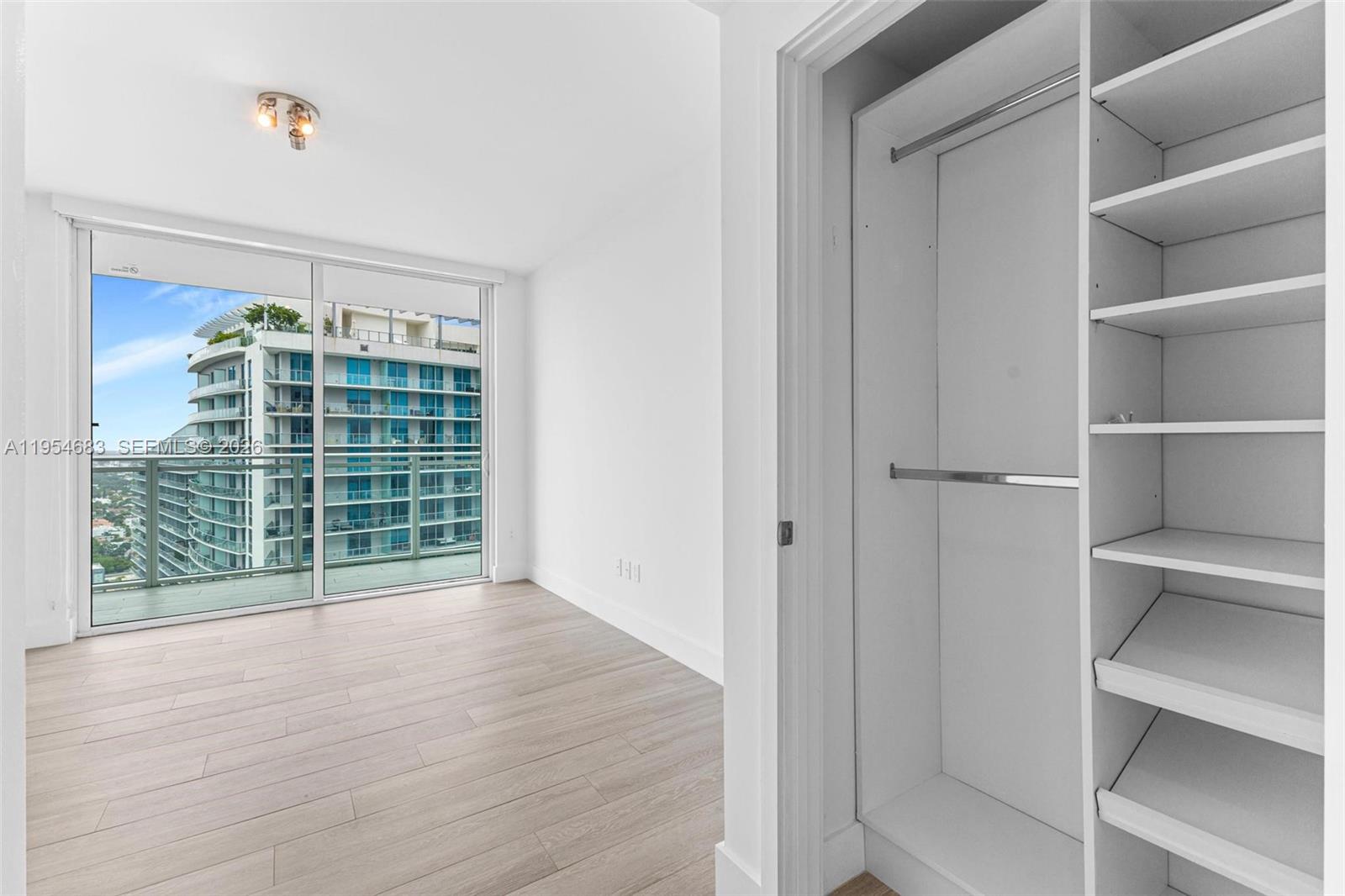 1080 Brickell Ave #3909, Miami FL 33131