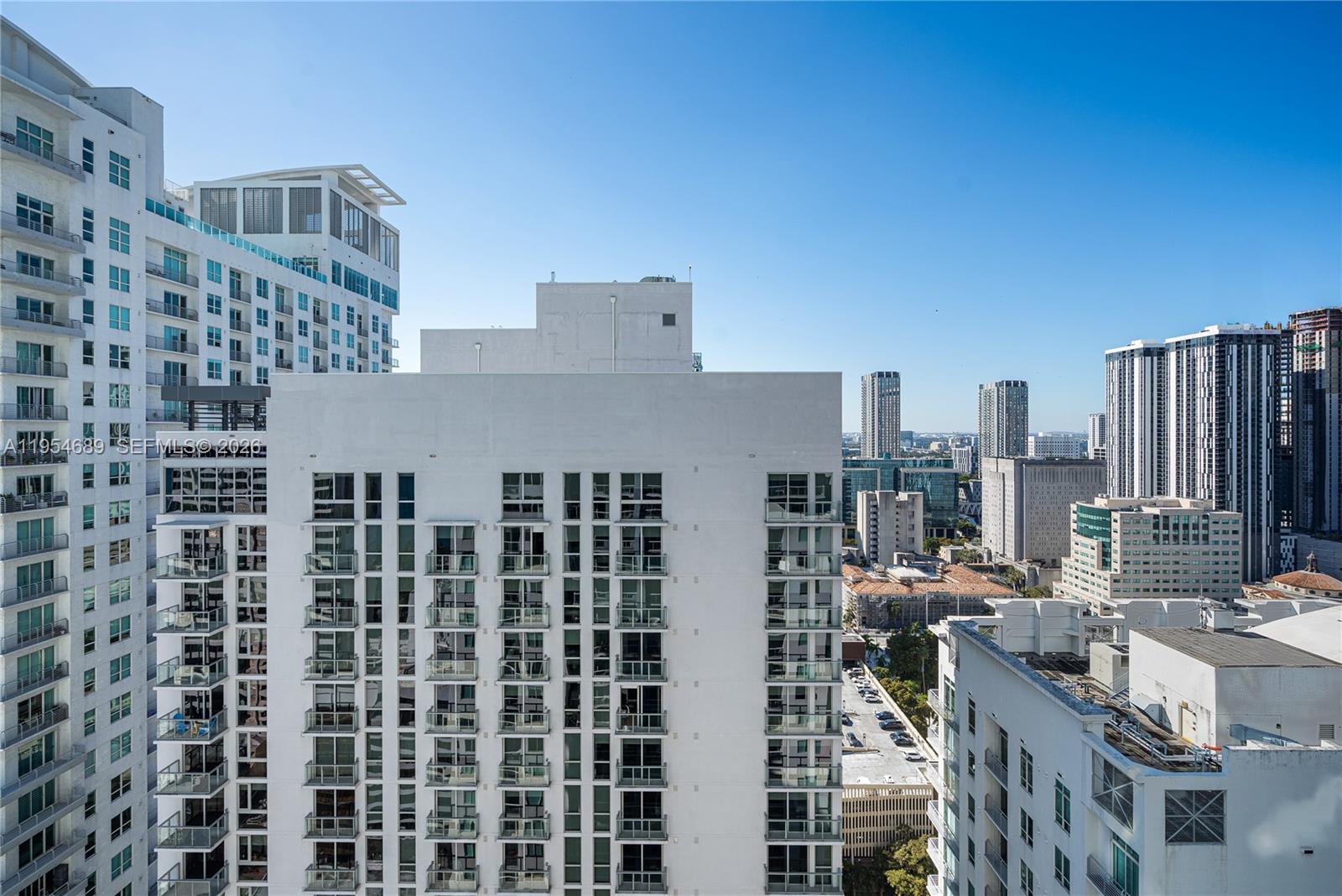 253 NE 2nd St #3104, Miami FL 33132
