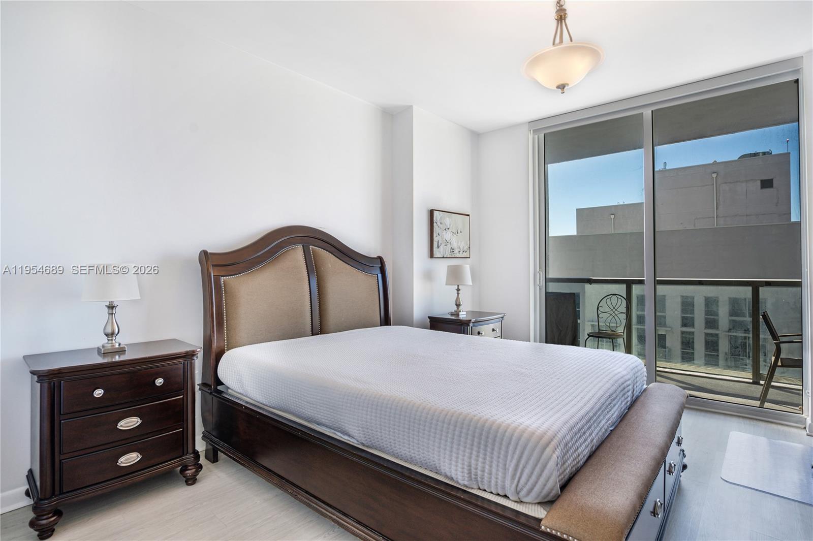 253 NE 2nd St #3104, Miami FL 33132