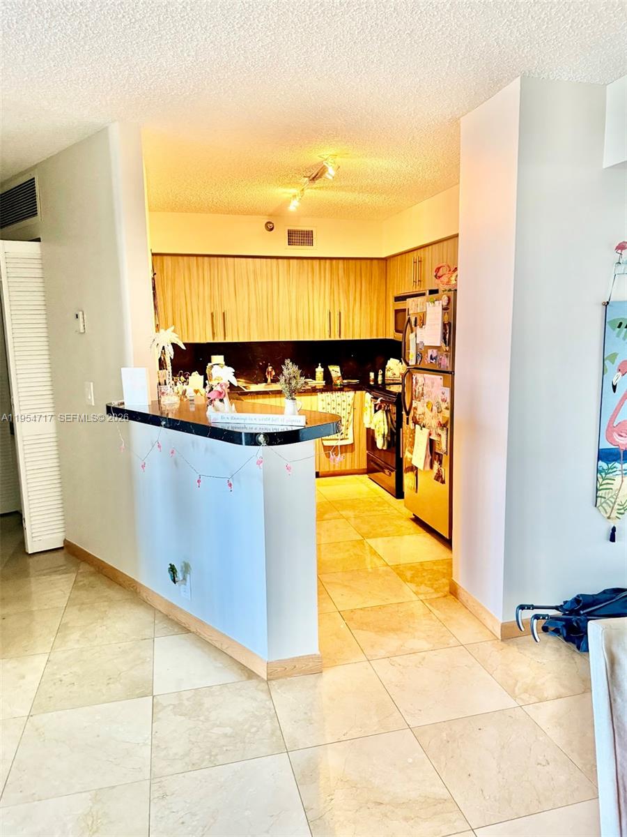 3400 NE 192nd St #710, Aventura FL 33180