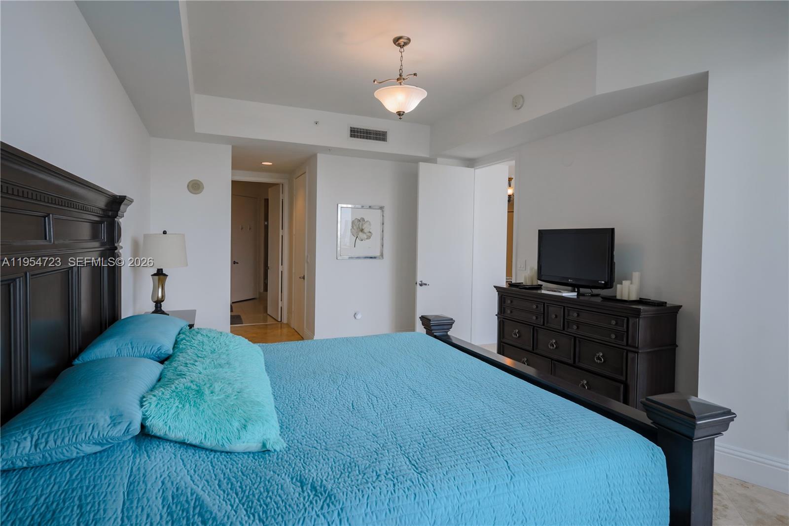 18101 Collins Ave #1703, Sunny Isles Beach FL 33160