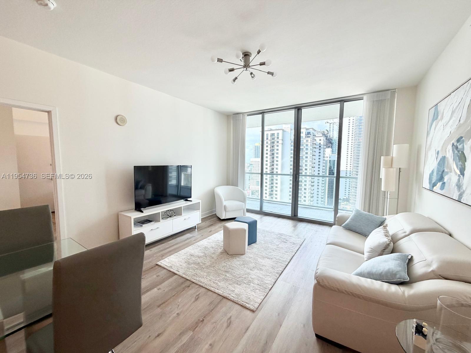 1111 SW 1 AV #3022-N, Miami FL 33130
