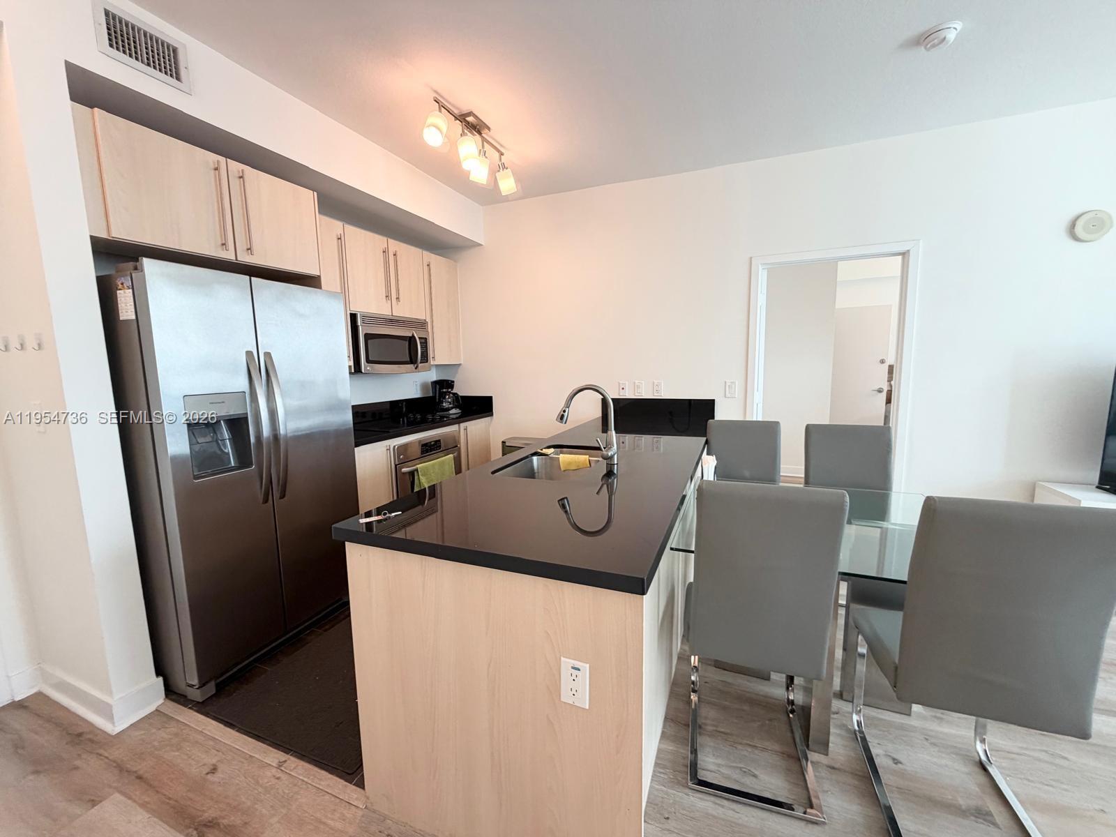 1111 SW 1 AV #3022-N, Miami FL 33130