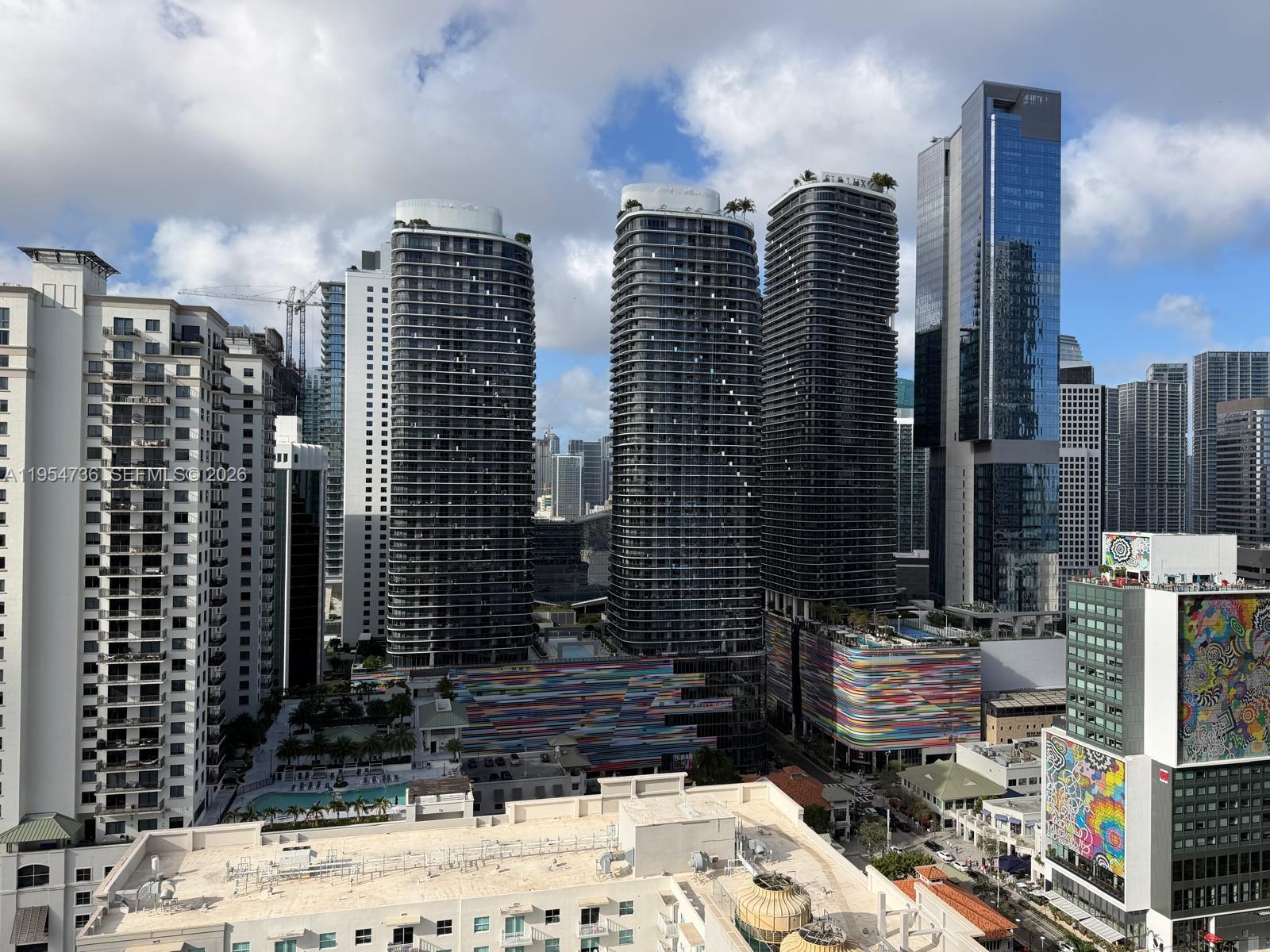 1111 SW 1 AV #3022-N, Miami FL 33130
