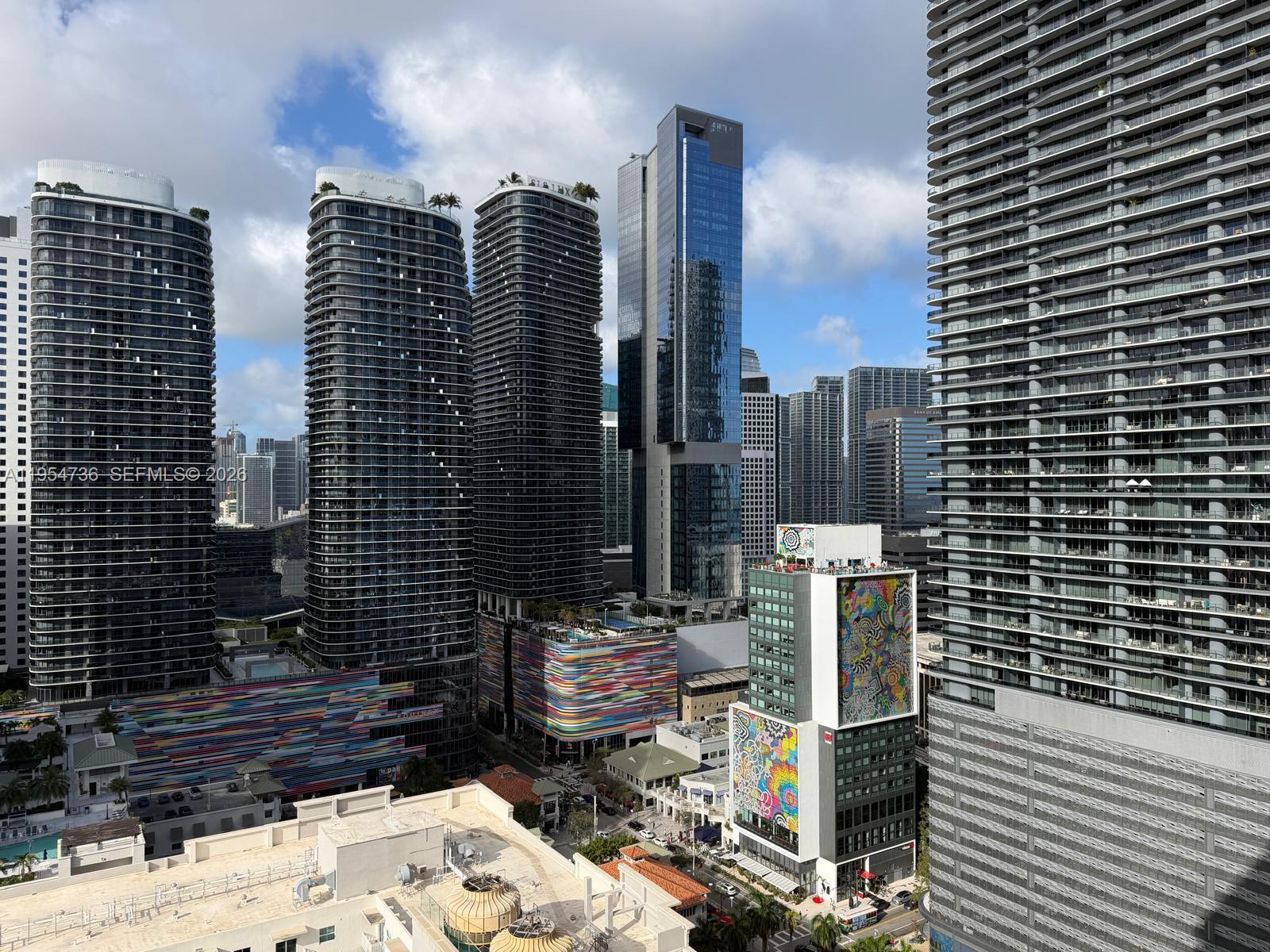 1111 SW 1 AV #3022-N, Miami FL 33130