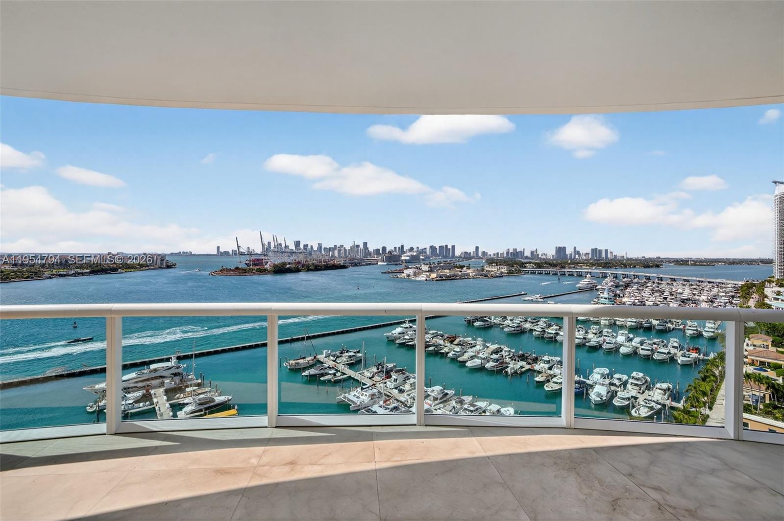 1000 S Pointe Dr #1501, Miami Beach FL 33139
