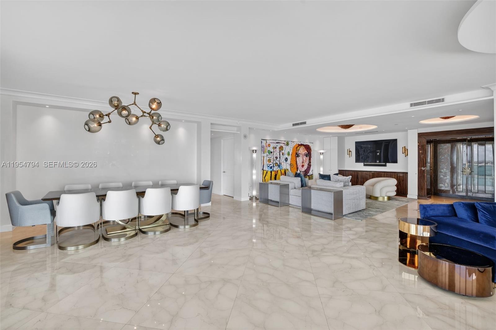 1000 S Pointe Dr #1501, Miami Beach FL 33139