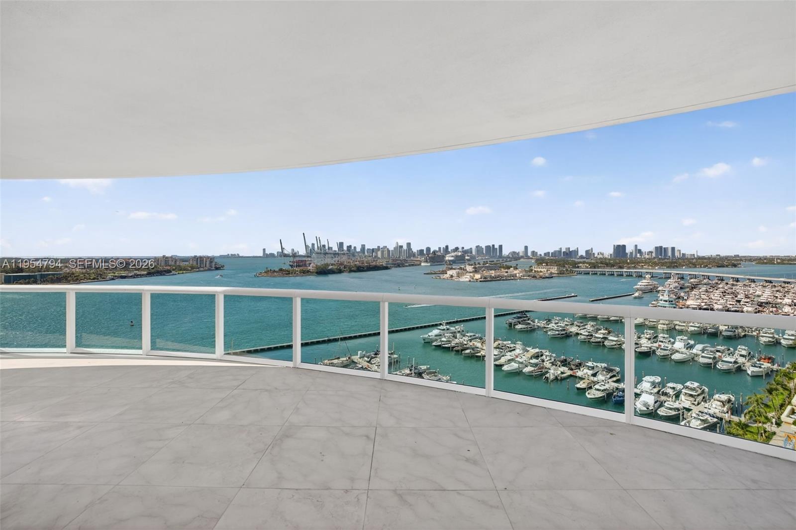 1000 S Pointe Dr #1501, Miami Beach FL 33139