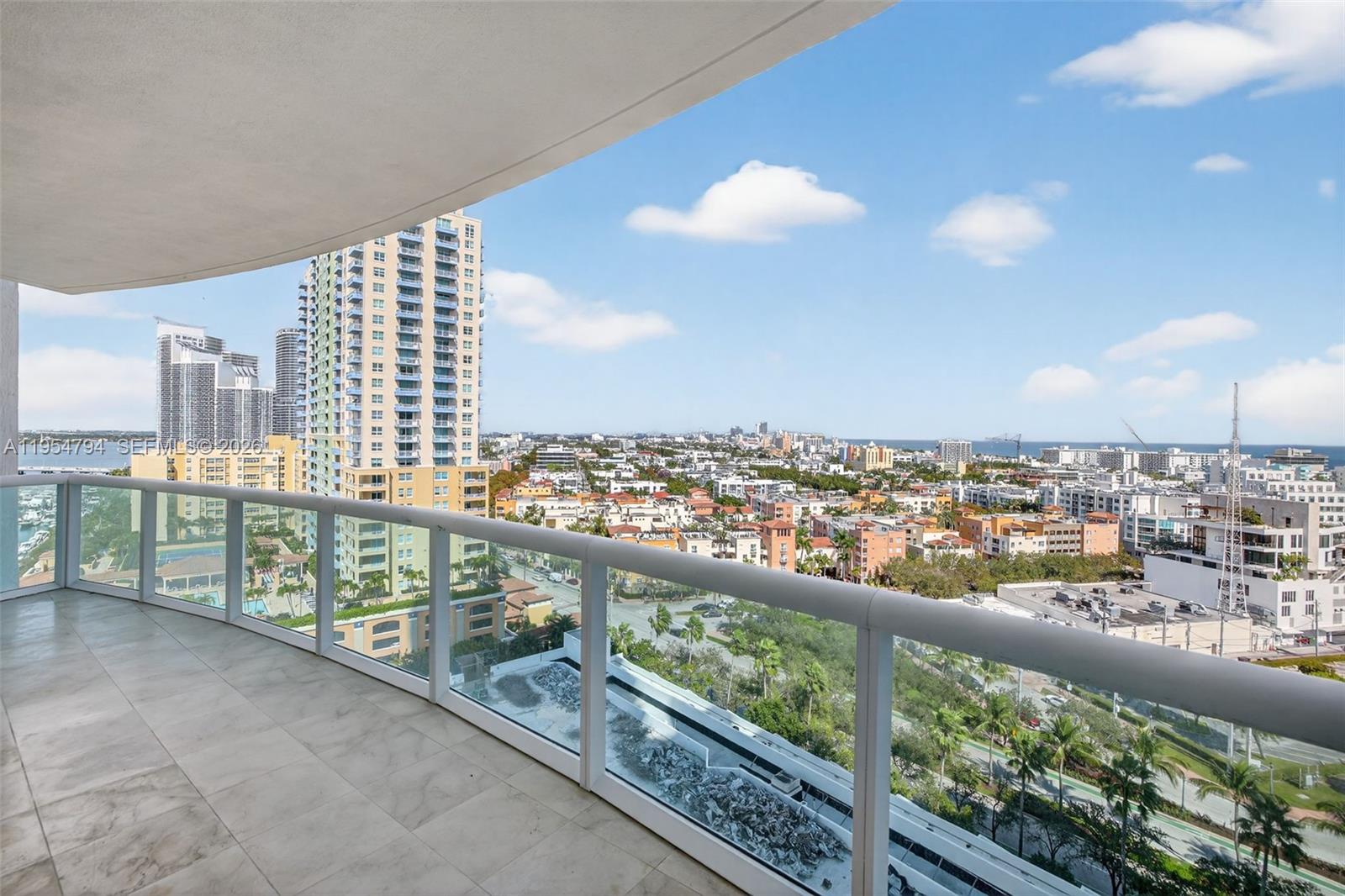 1000 S Pointe Dr #1501, Miami Beach FL 33139
