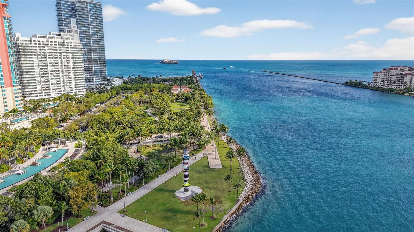 1000 S Pointe Dr #1501, Miami Beach FL 33139