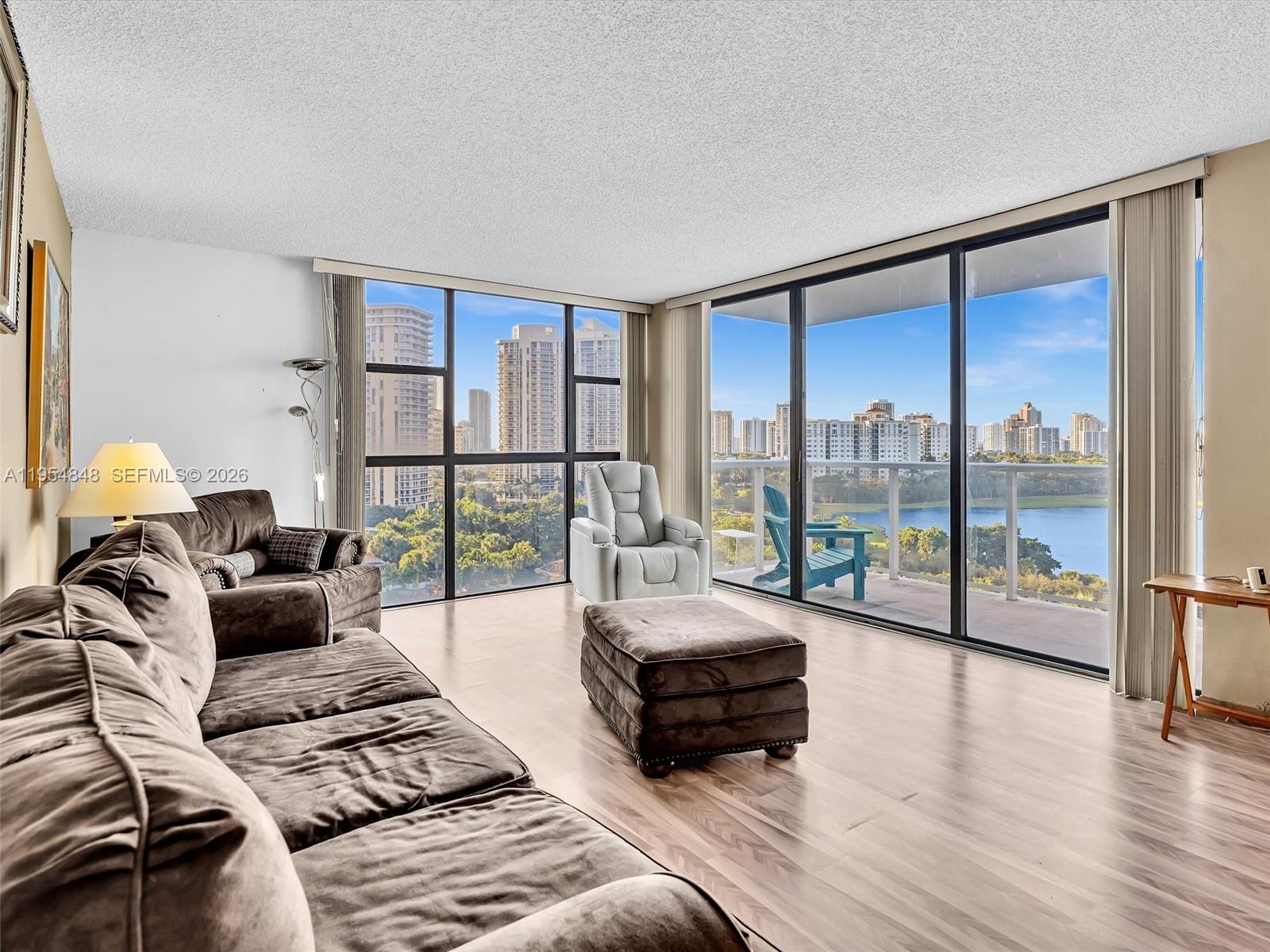3731 N Country Club Dr #1223, Aventura FL 33180