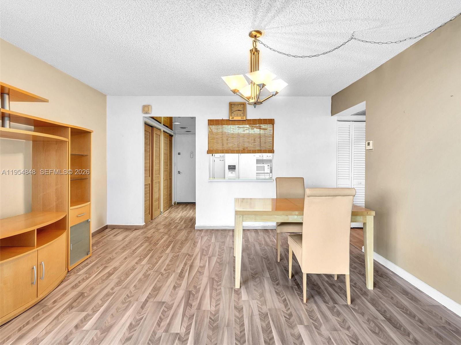 3731 N Country Club Dr #1223, Aventura FL 33180