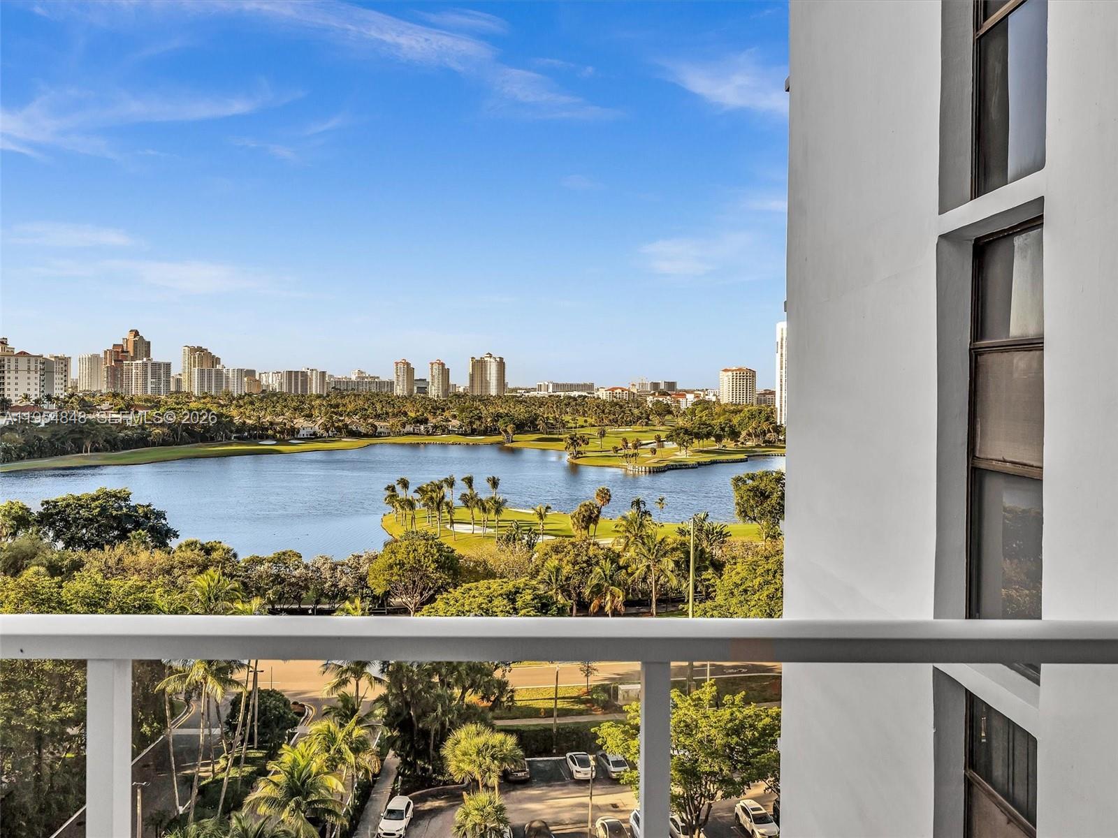 3731 N Country Club Dr #1223, Aventura FL 33180