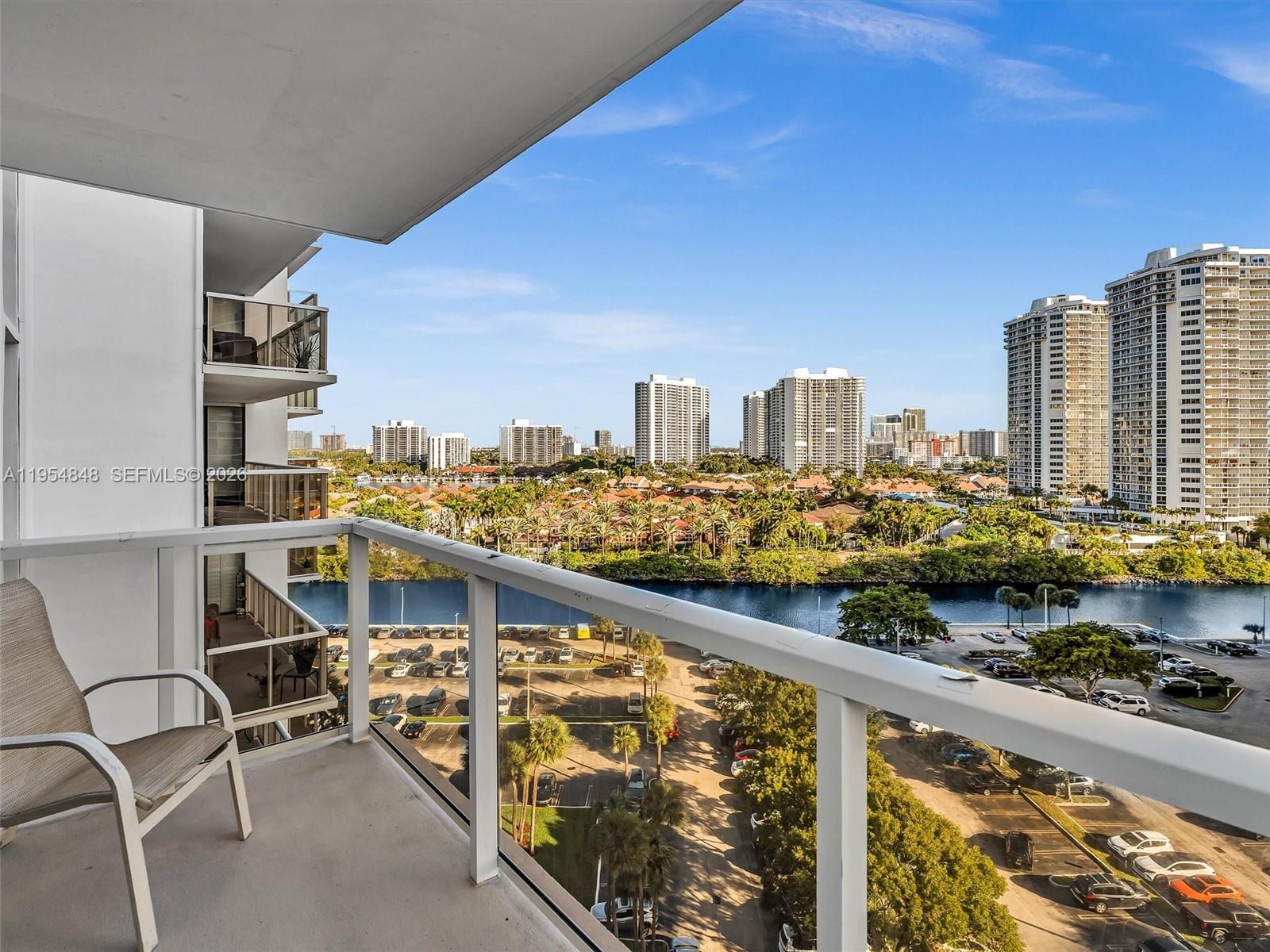3731 N Country Club Dr #1223, Aventura FL 33180