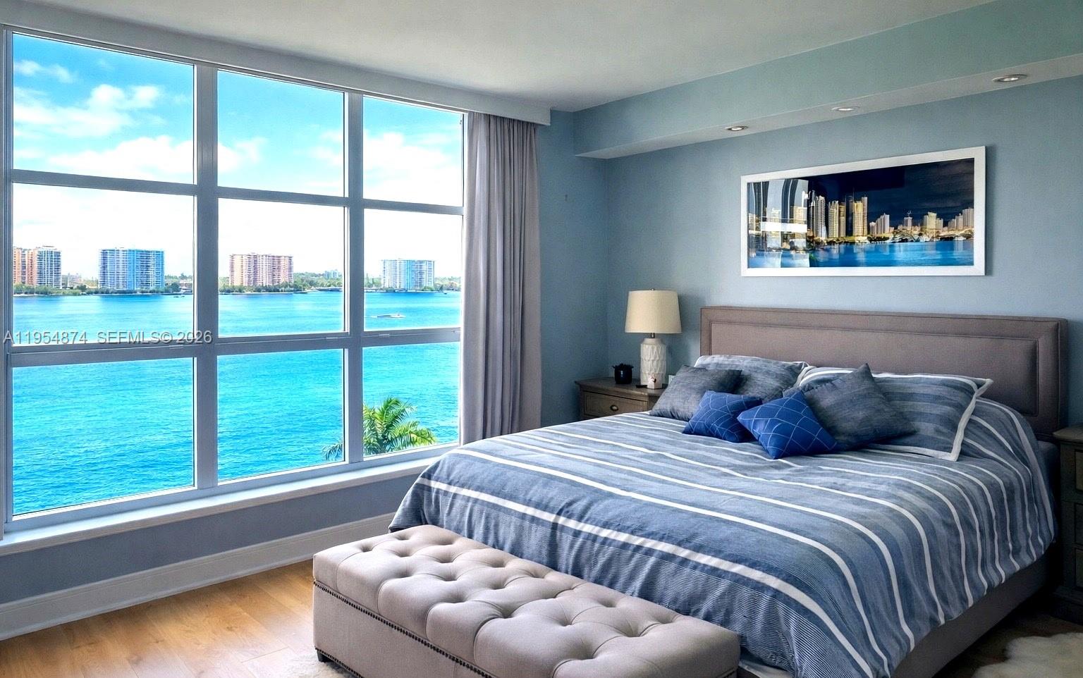 3600 Mystic Pointe Dr #913, Aventura FL 33180