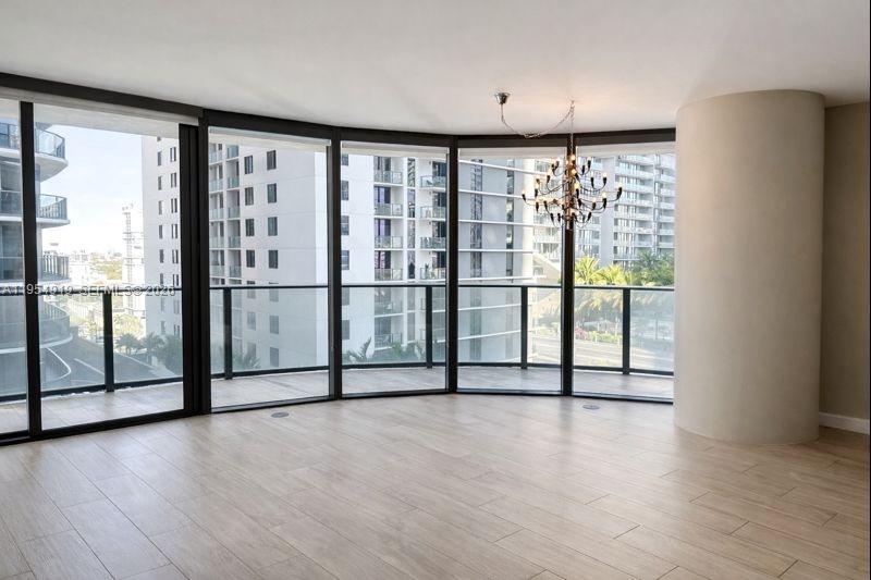 45 SW 9th St #1208, Miami FL 33130