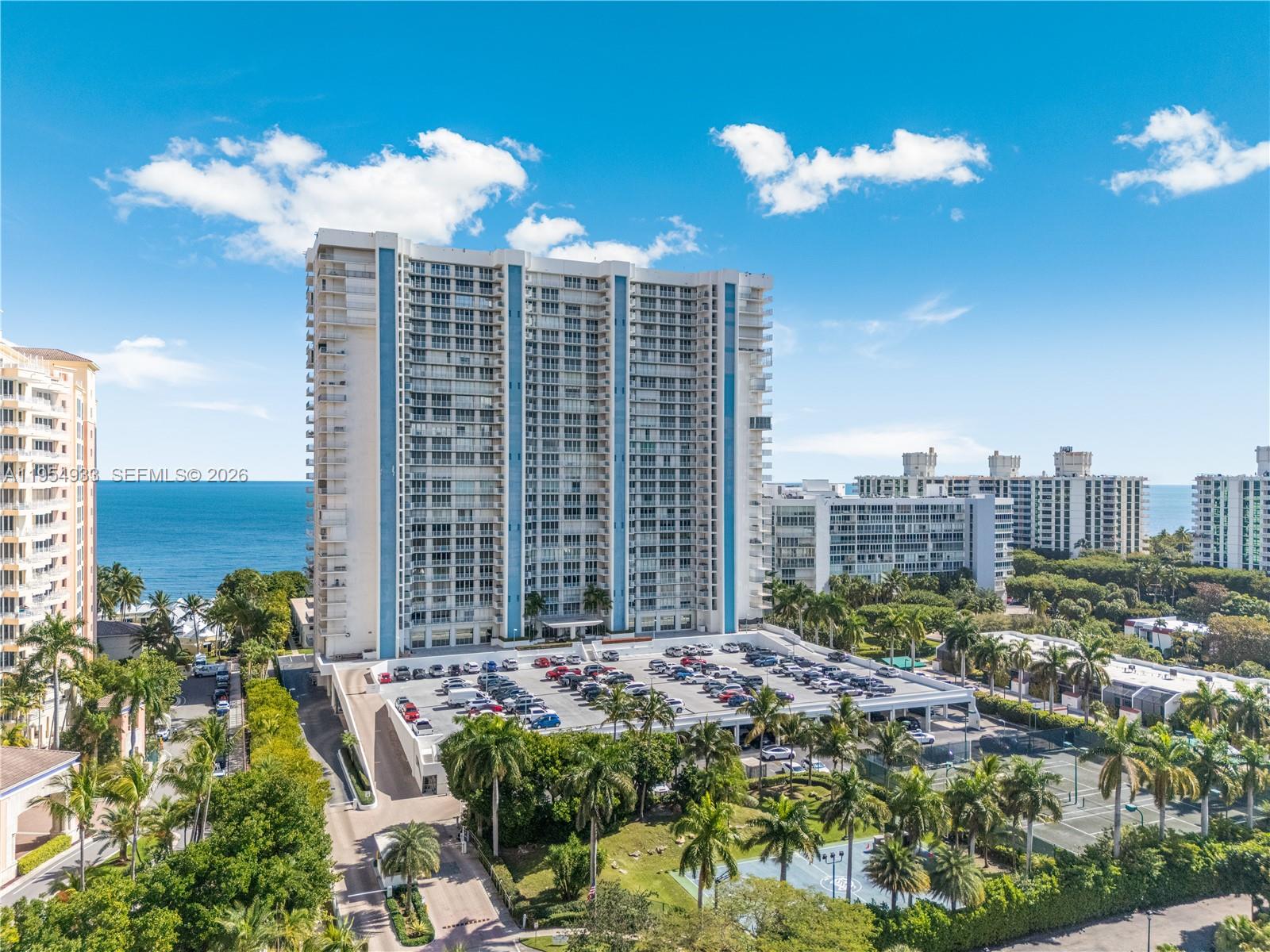 881 Ocean Dr #13C, Key Biscayne FL 33149