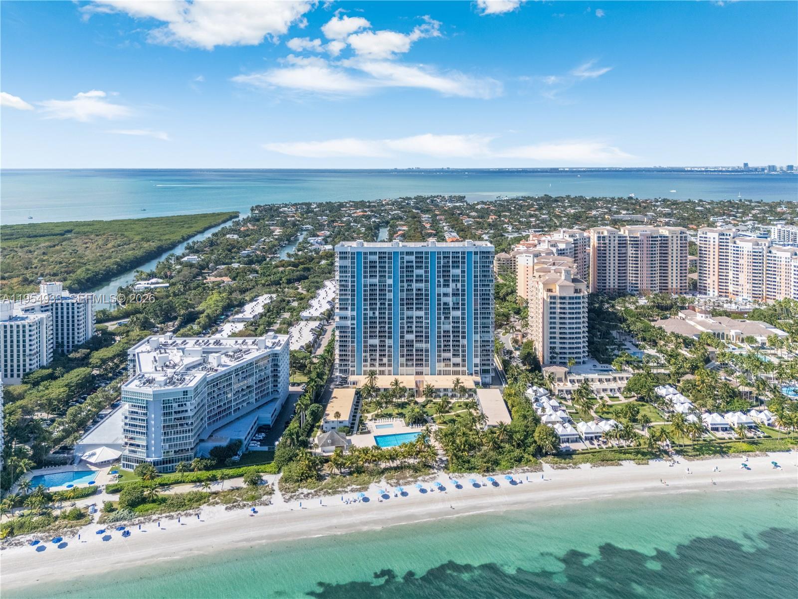 881 Ocean Dr #13C, Key Biscayne FL 33149