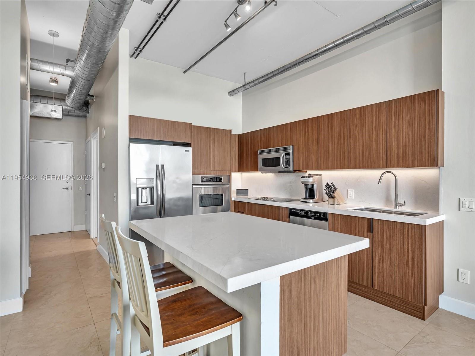 3029 NE 188th St #503, Aventura FL 33180