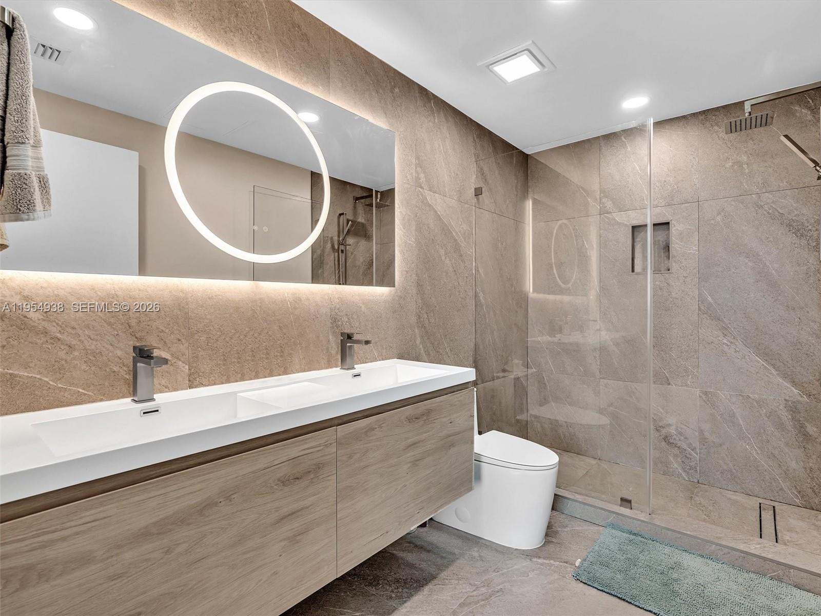 3029 NE 188th St #503, Aventura FL 33180