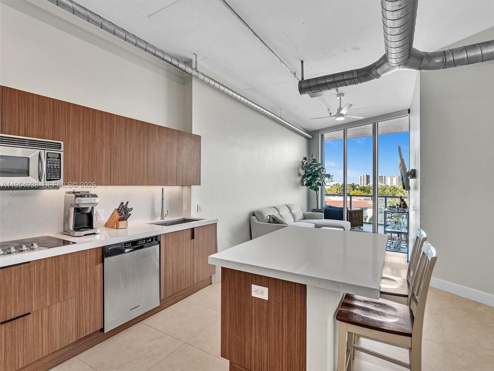 3029 NE 188th St #503, Aventura FL 33180