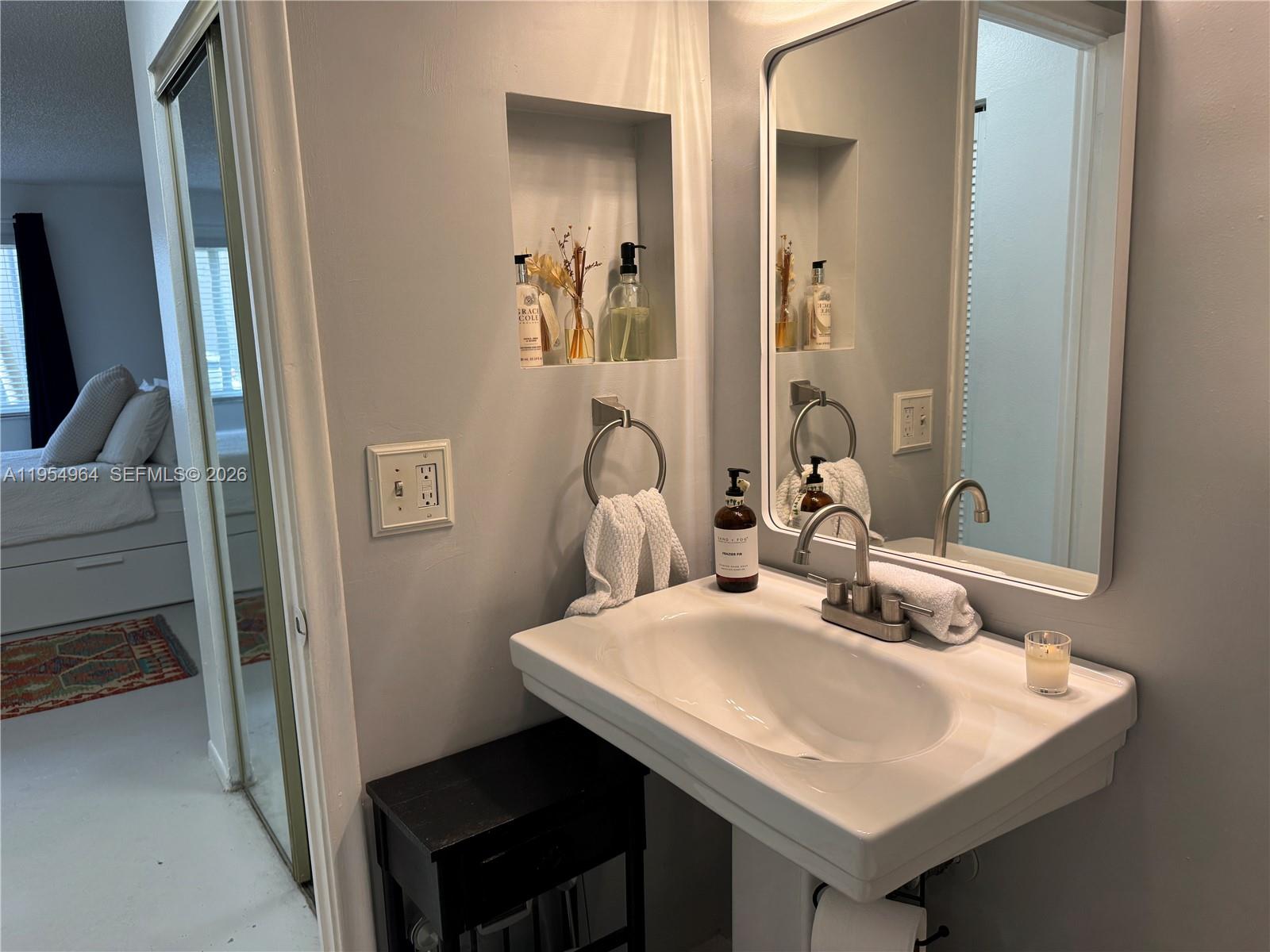7703 Camino Real #A106, Miami FL 33143