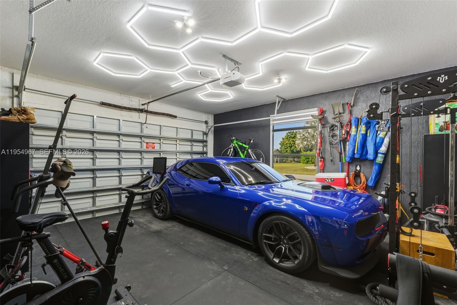 1410 NW 19th St, Homestead FL 33030