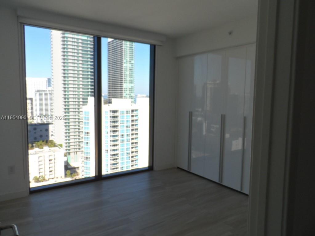 460 NE 28 ST #2501, Miami FL 33137