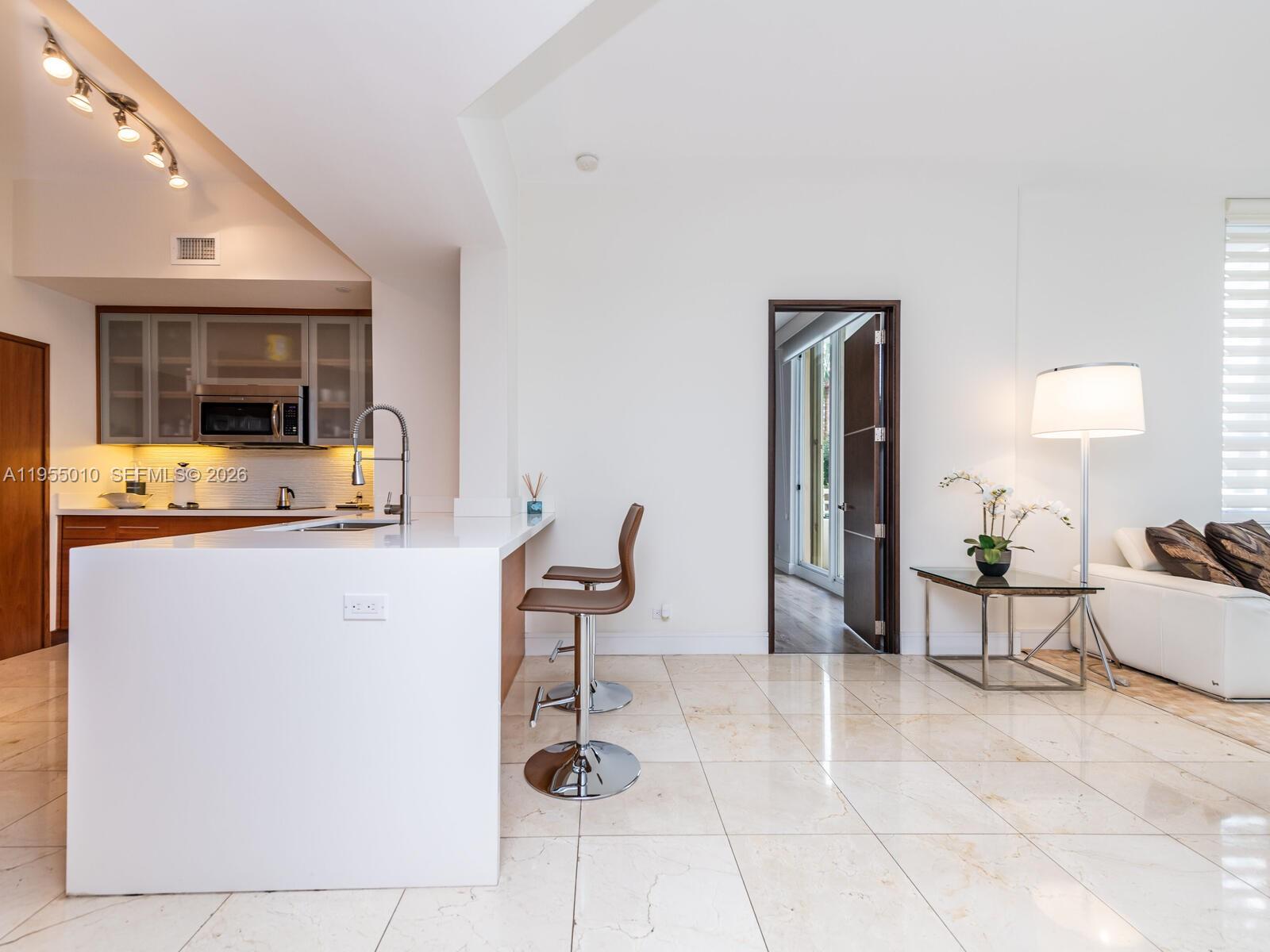 888 Brickell Key Dr #210, Miami FL 33131