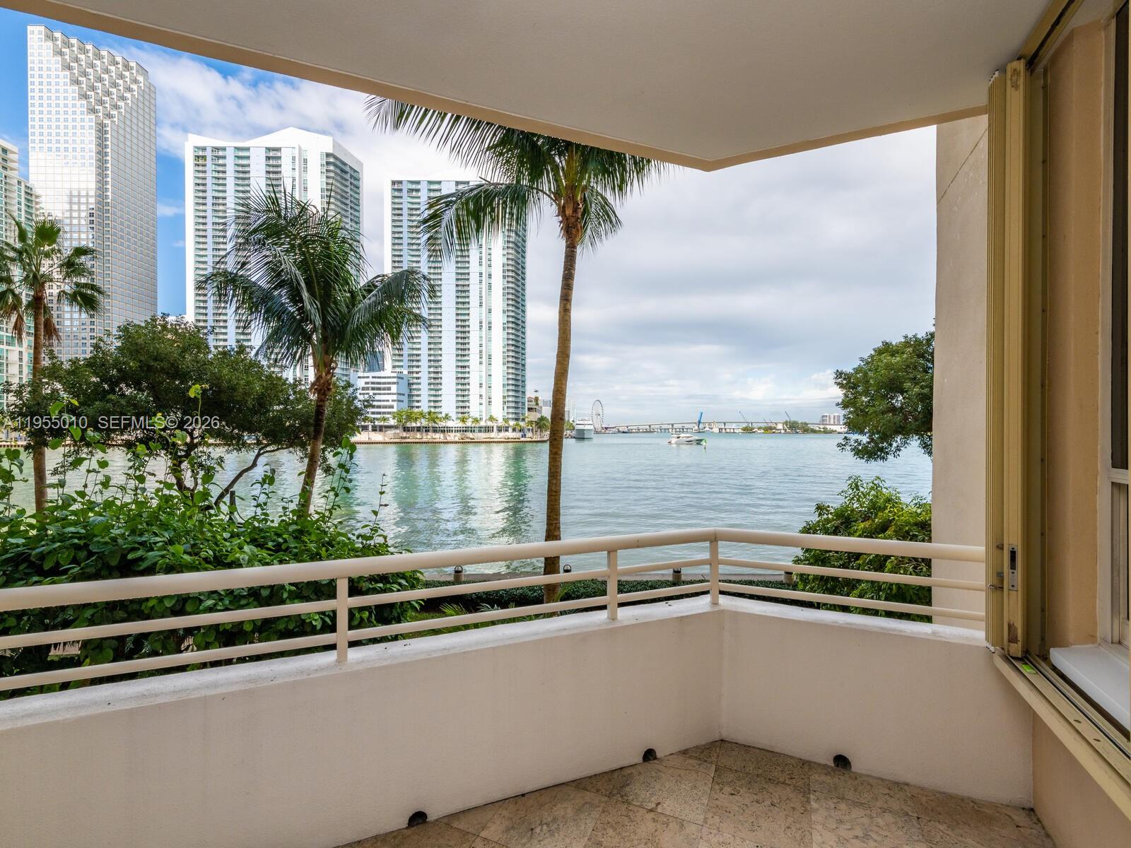 888 Brickell Key Dr #210, Miami FL 33131