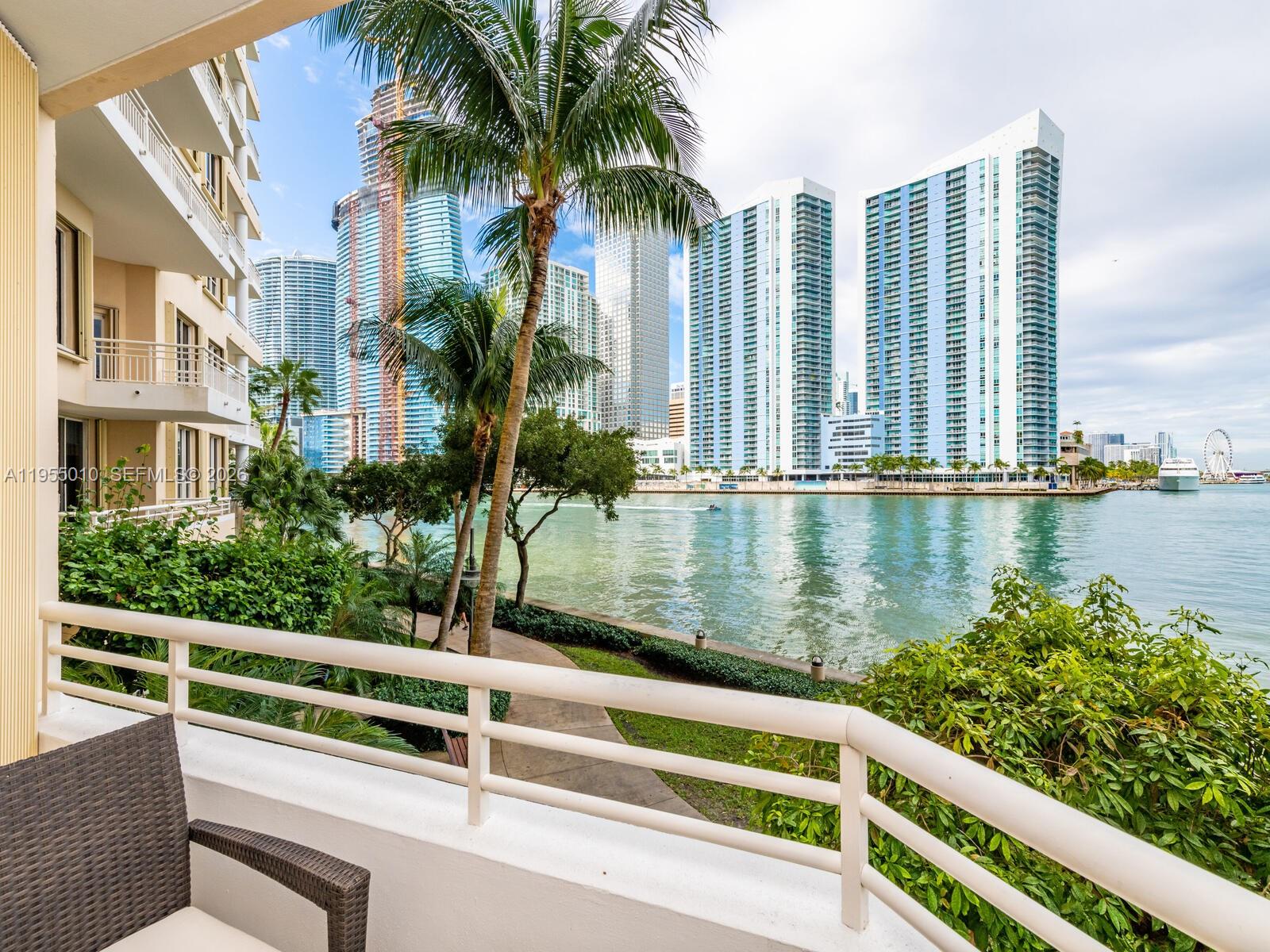888 Brickell Key Dr #210, Miami FL 33131