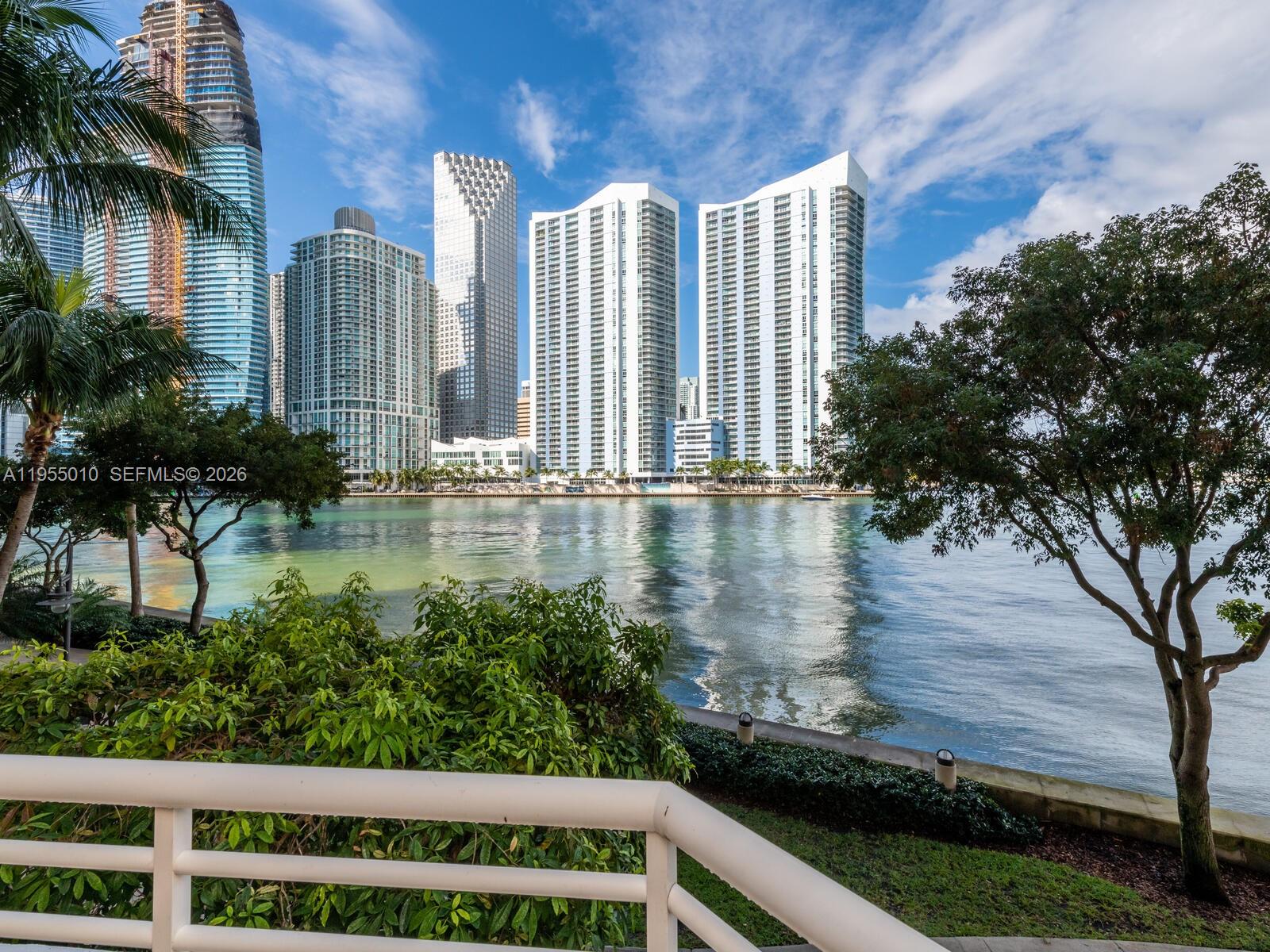 888 Brickell Key Dr #210, Miami FL 33131