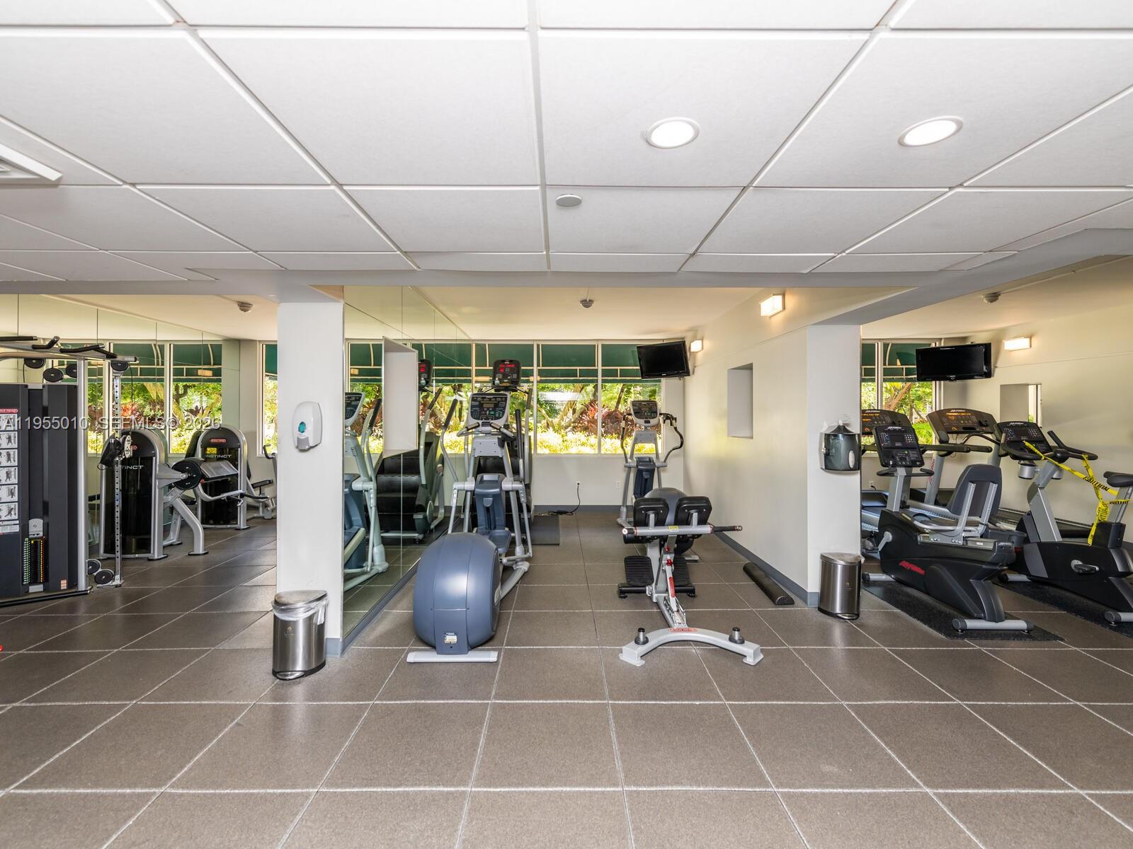 888 Brickell Key Dr #210, Miami FL 33131